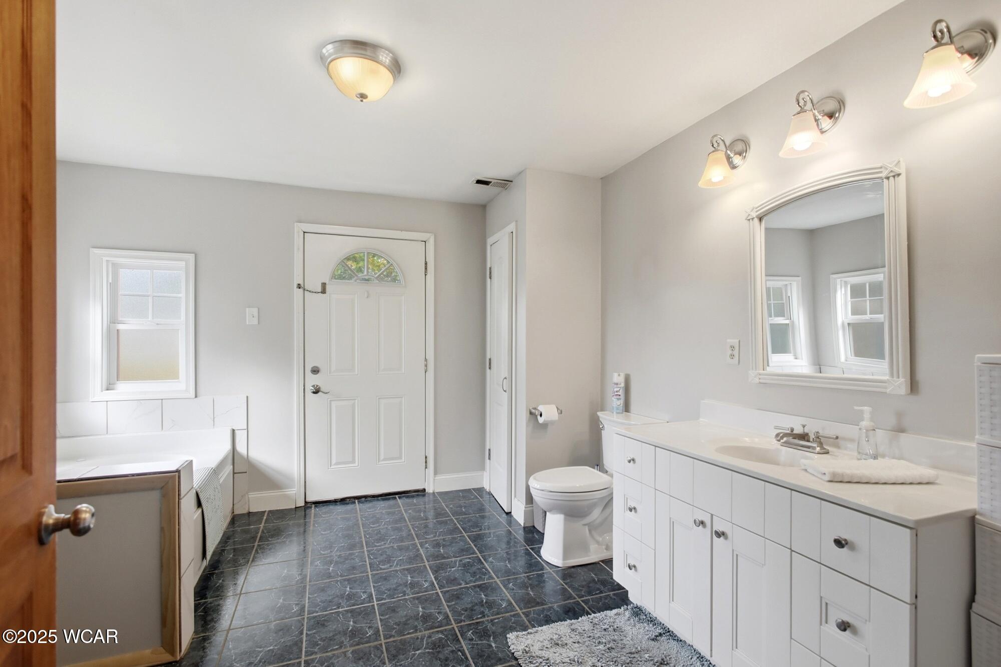 3000-3002 Shrine Road, Springfield, Ohio