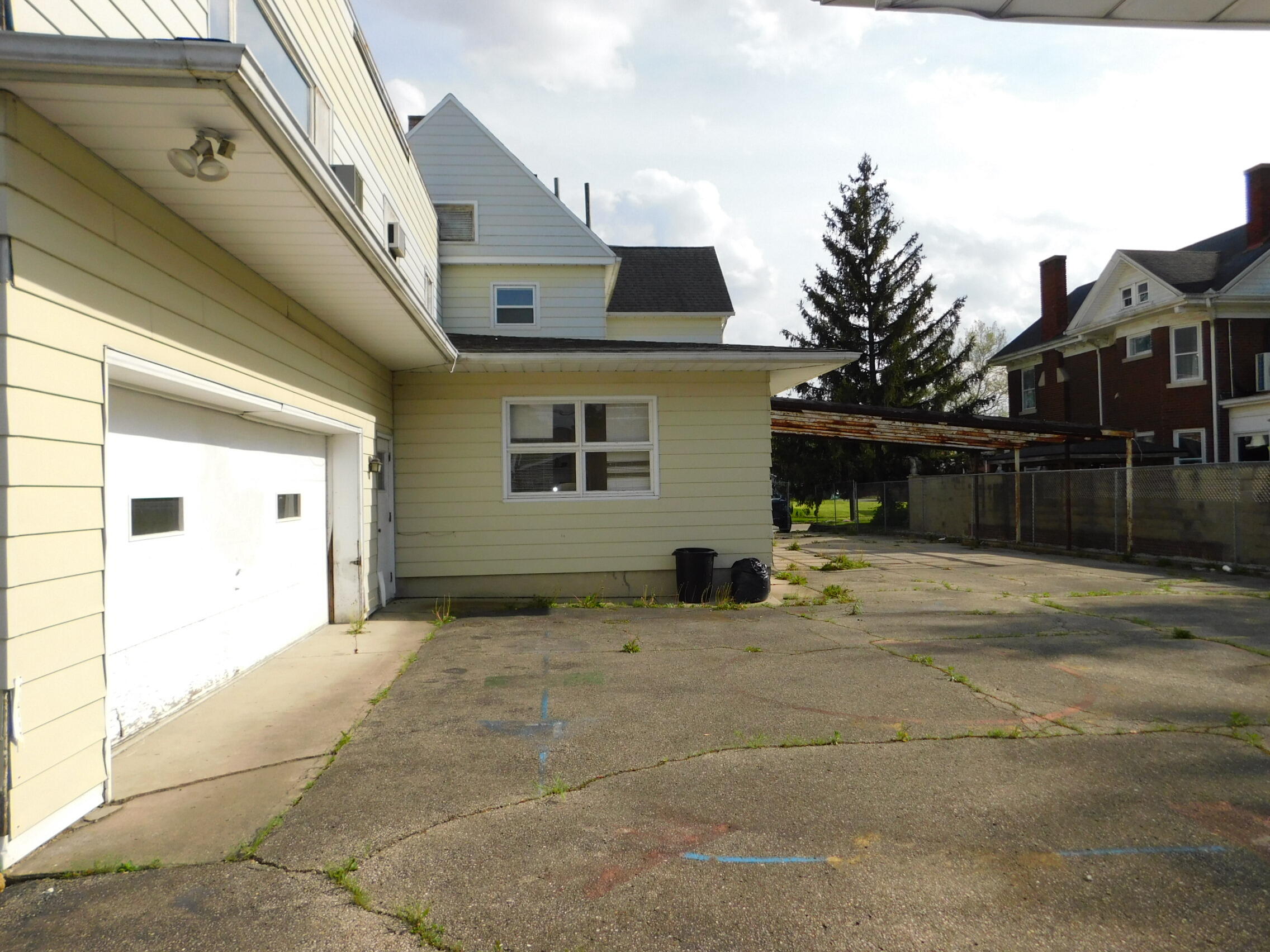 608 High Street, Piqua, Ohio 45356