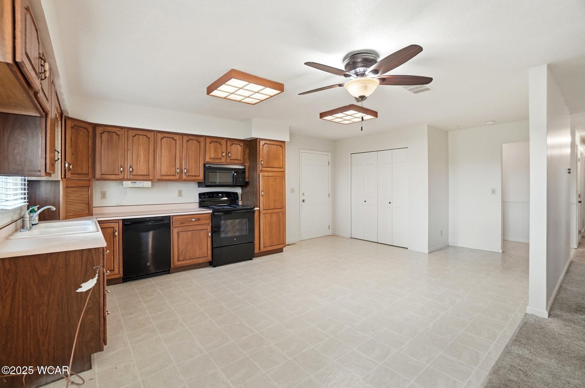 287 Barnsbury Drive, Lima, Ohio