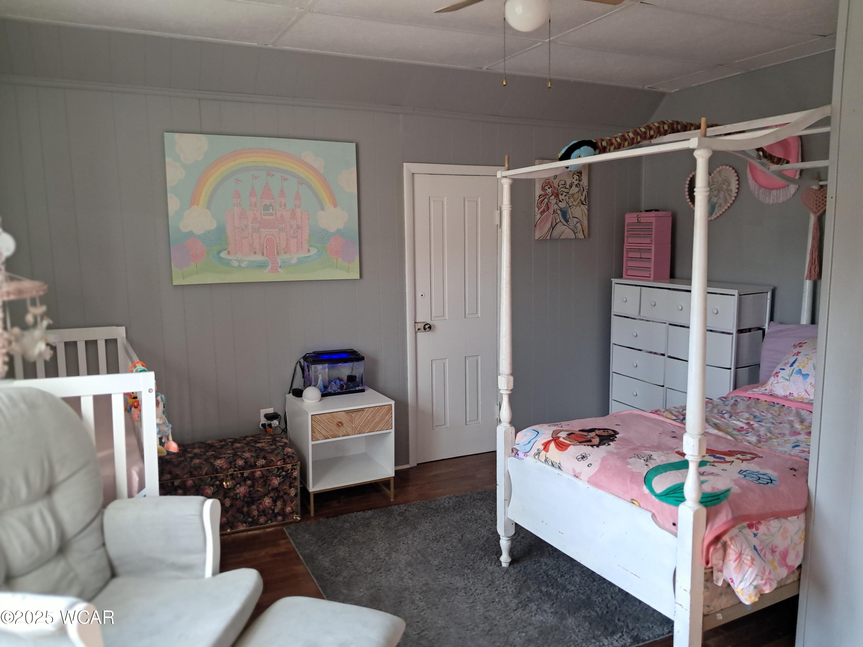 633 Maple Street, Fostoria, Ohio