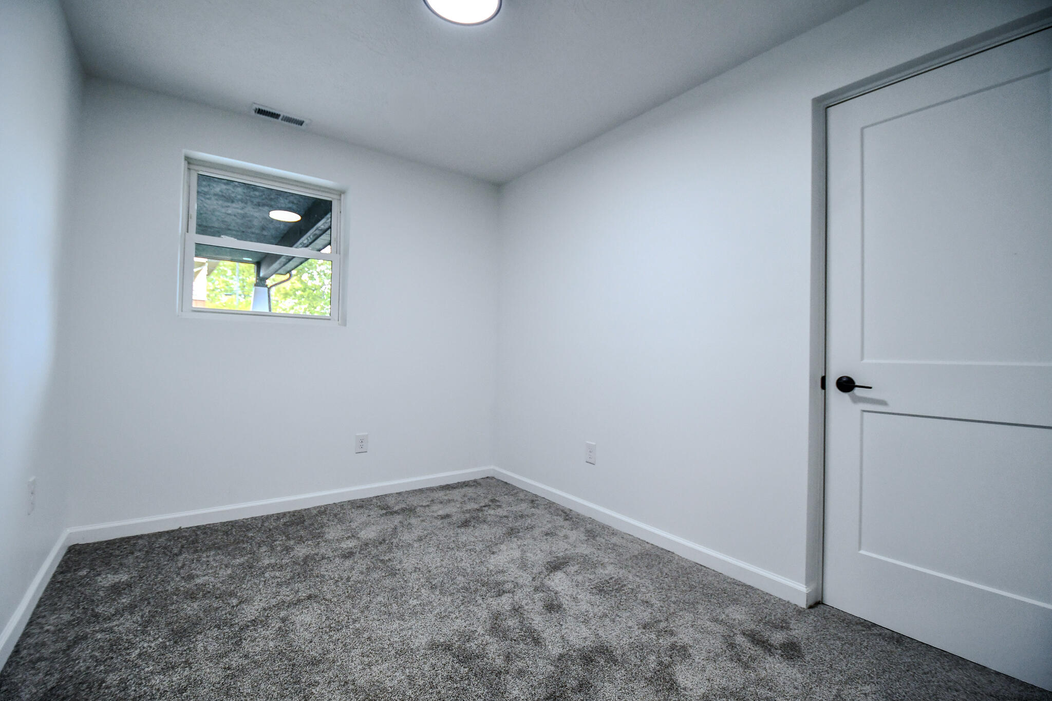 16 Laurel Road, Medway, Ohio 45341