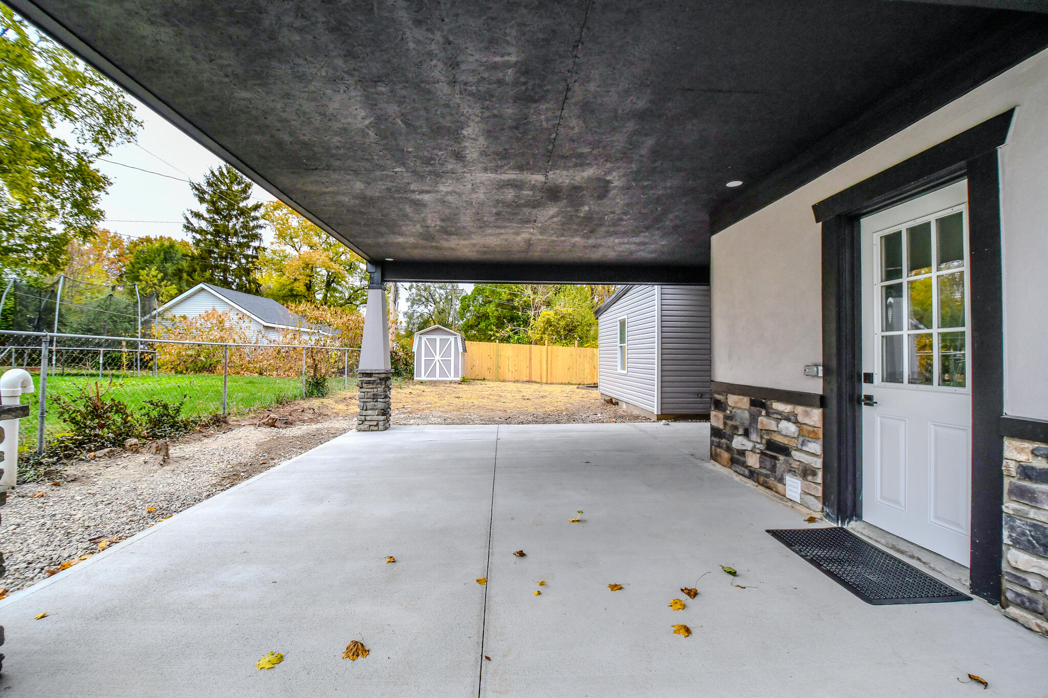 16 Laurel Road, Medway, Ohio 45341