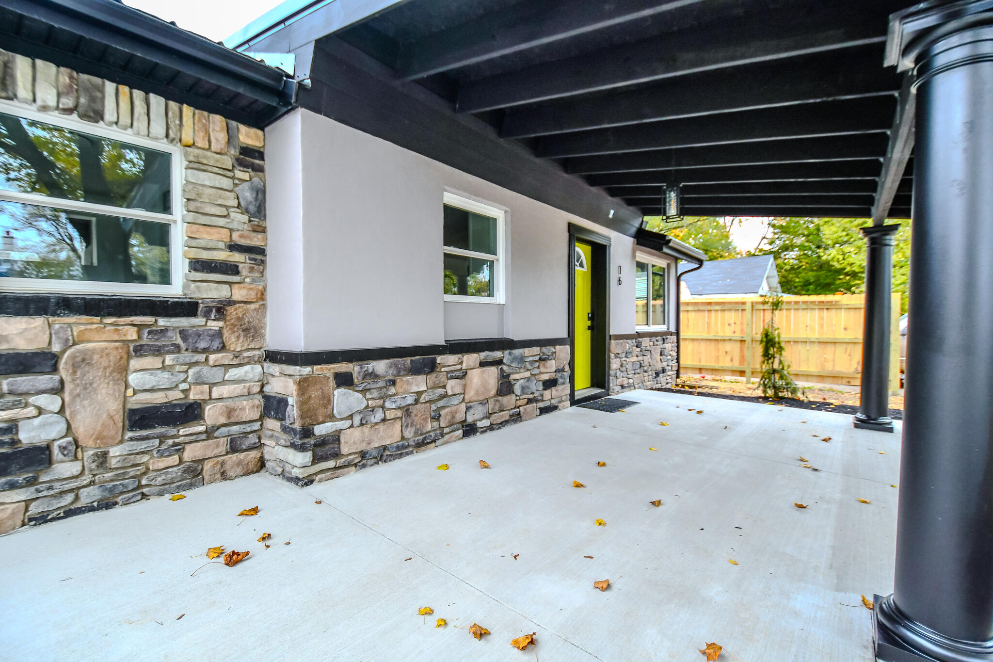 16 Laurel Road, Medway, Ohio 45341