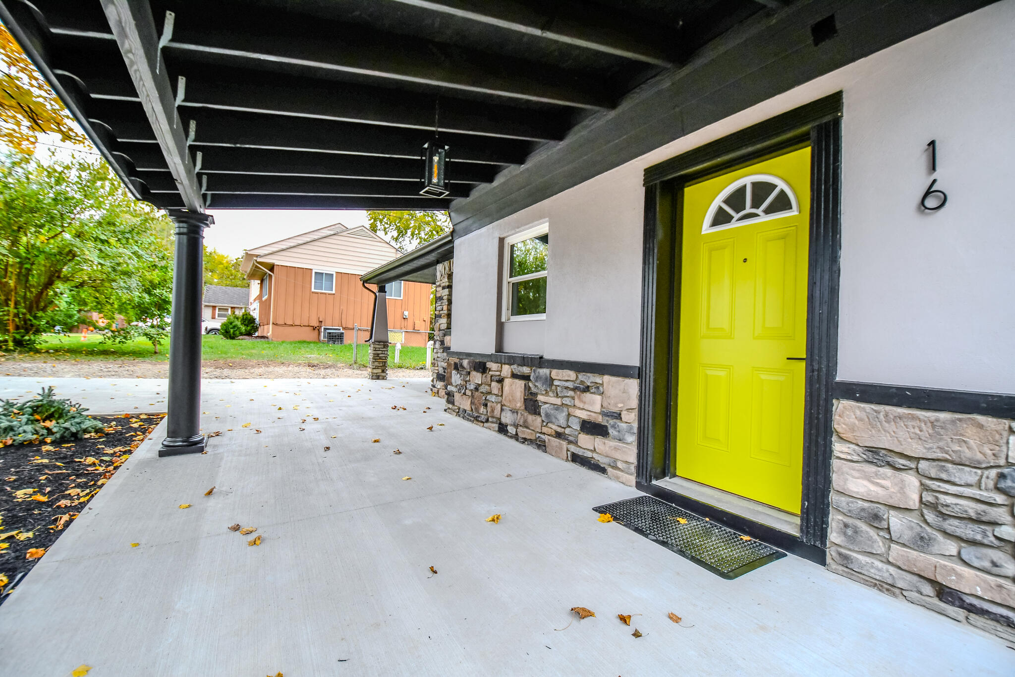 16 Laurel Road, Medway, Ohio 45341