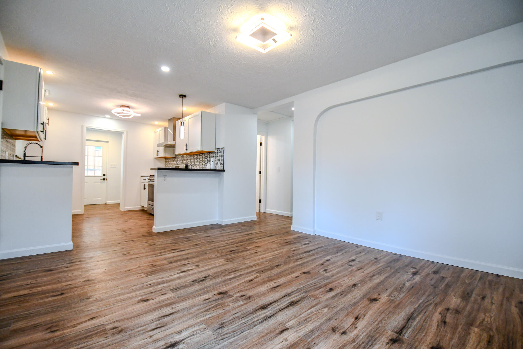 16 Laurel Road, Medway, Ohio 45341