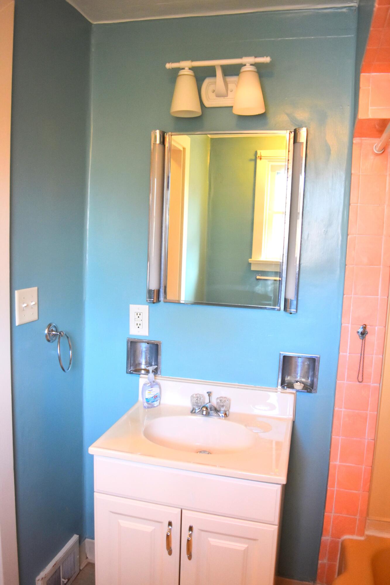 414-416 Downing Street, Piqua, Ohio 45356