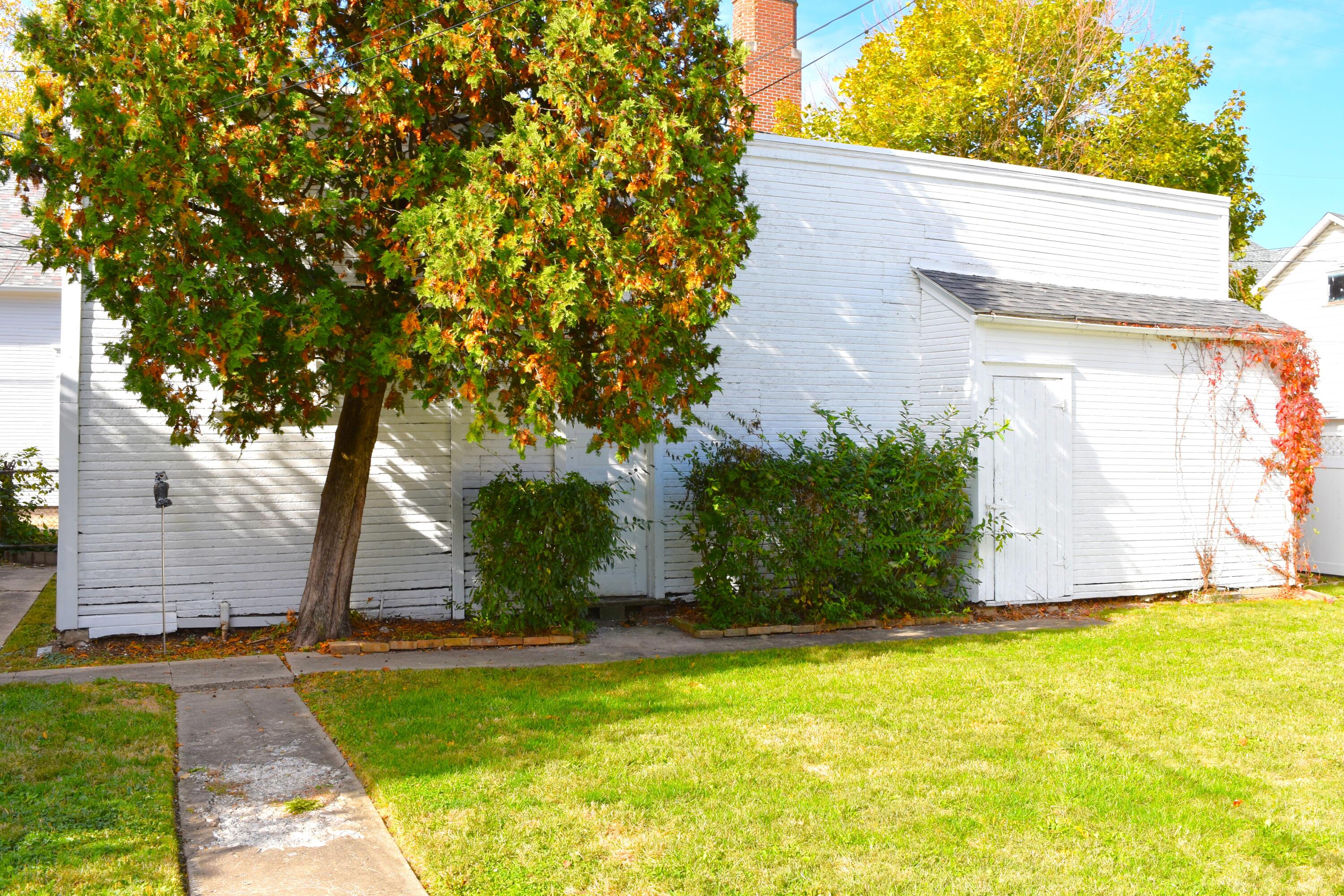 414-416 Downing Street, Piqua, Ohio 45356