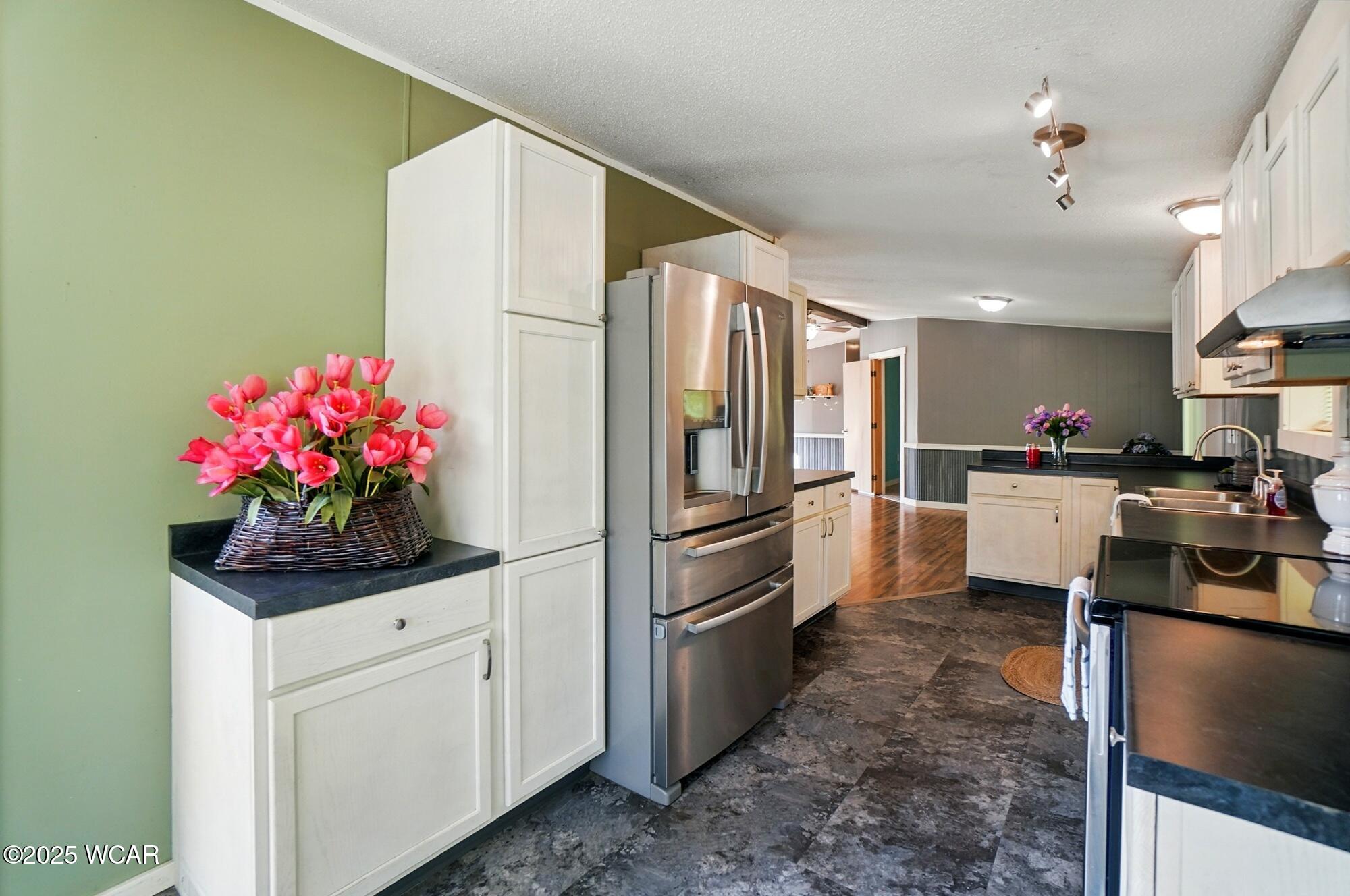 3370 Johnston Road, Harrod, Ohio