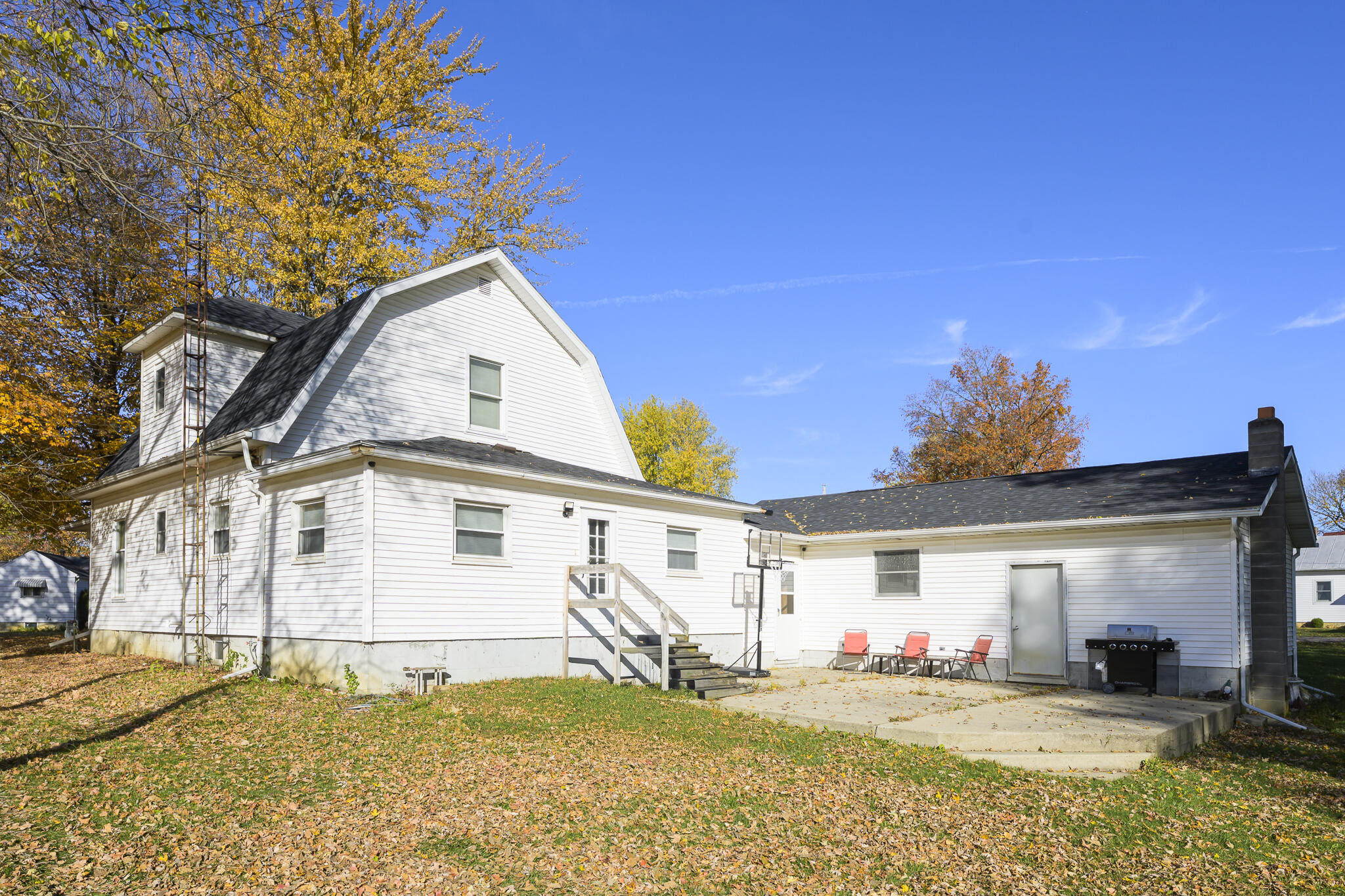 301 State Street, Belle Center, Ohio 43310