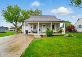 409 Pine Street, Wapakoneta, Ohio, 3 Bedrooms Bedrooms, ,1 BathroomBathrooms,Residential,For Sale,Pine,308065