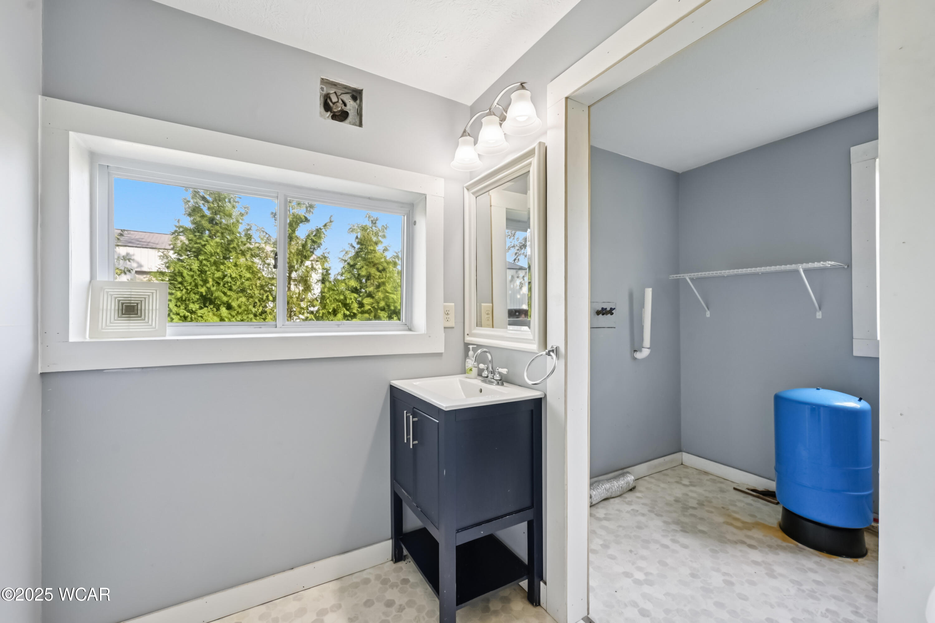 25883 Lunda Road, West Mansfield, Ohio