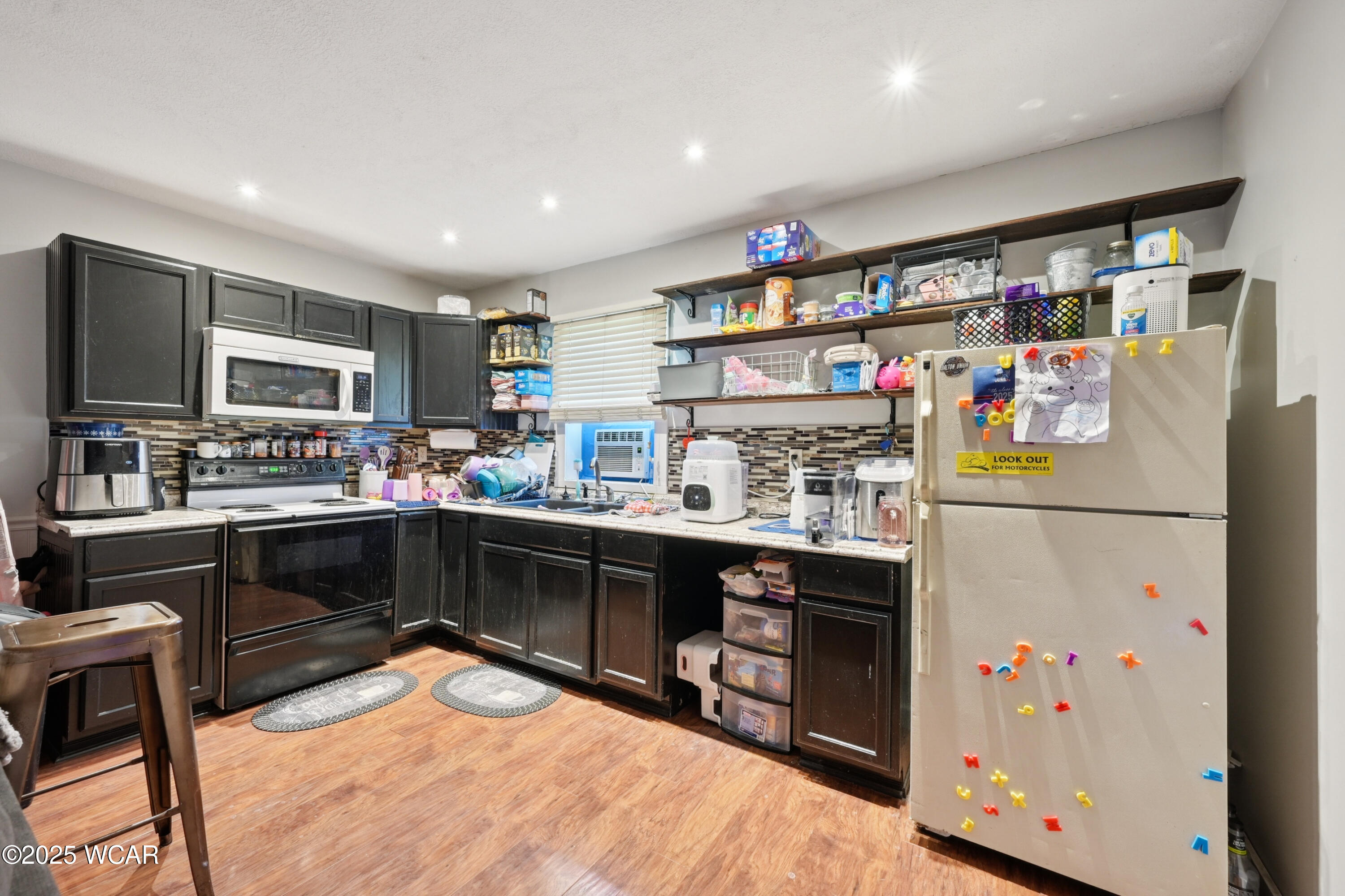 25883 Lunda Road, West Mansfield, Ohio