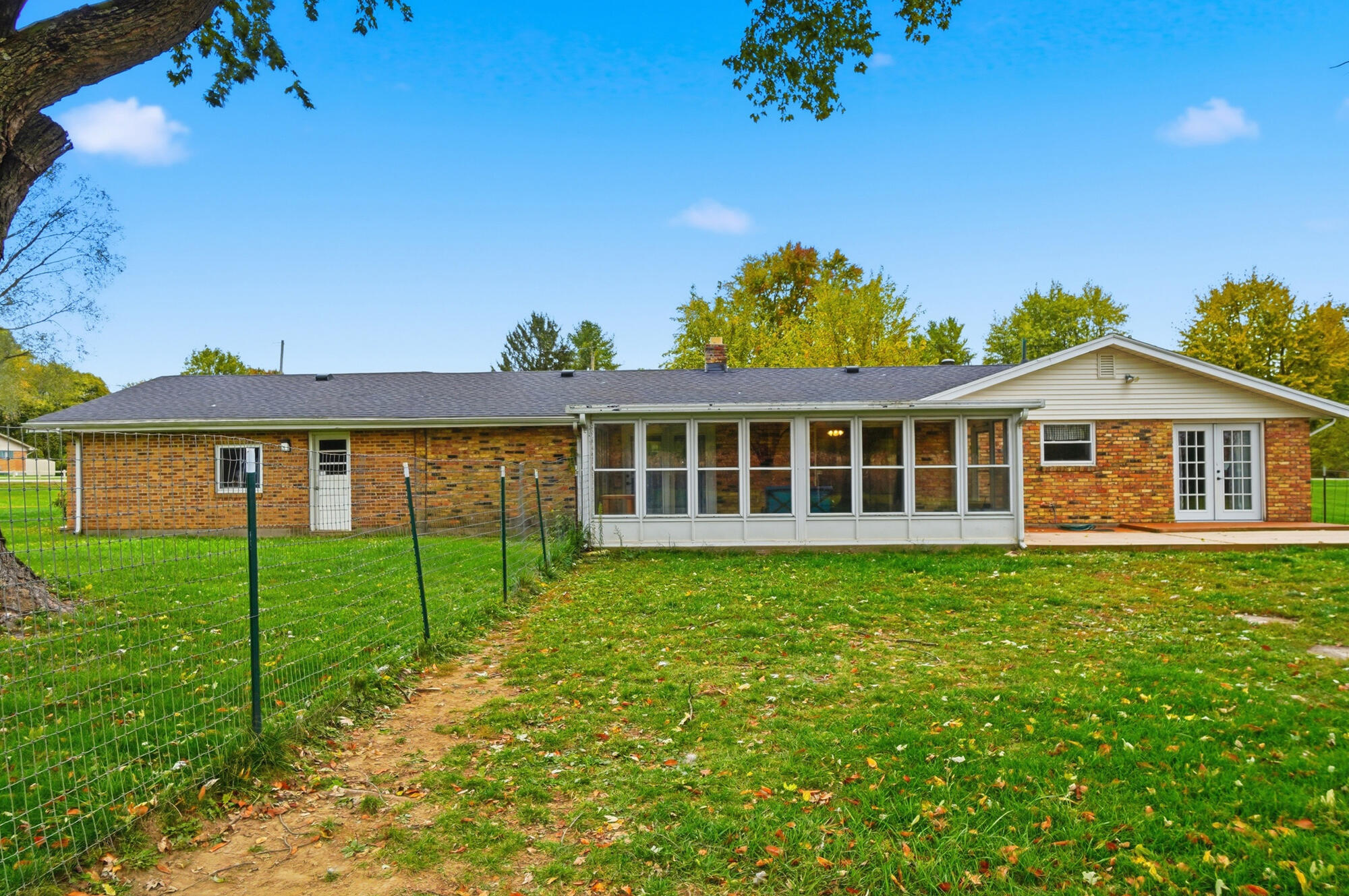 2170 Fairfield Pike, Springfield, Ohio 45502