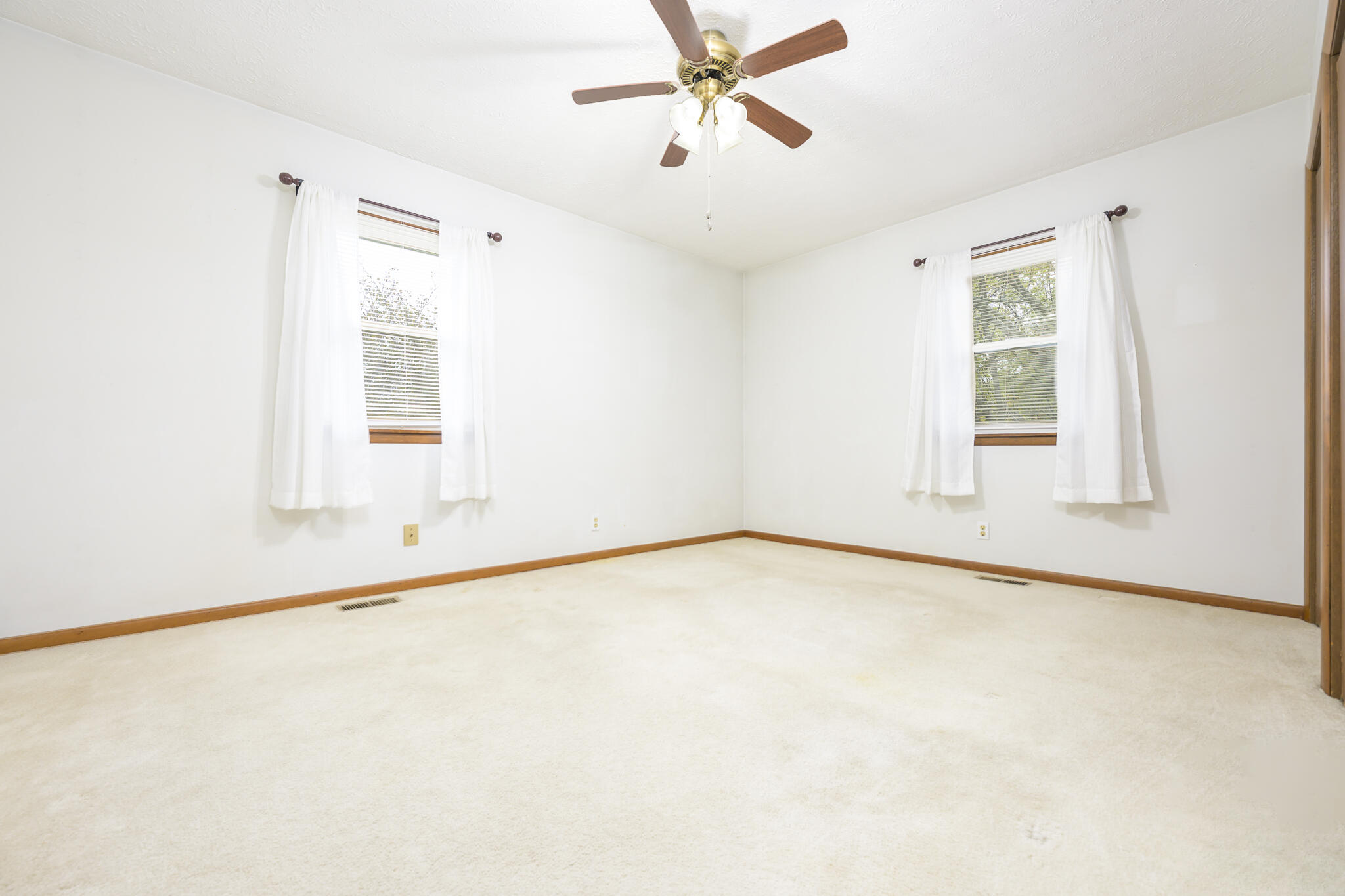 512 Newford Drive, Bellefontaine, Ohio 43311