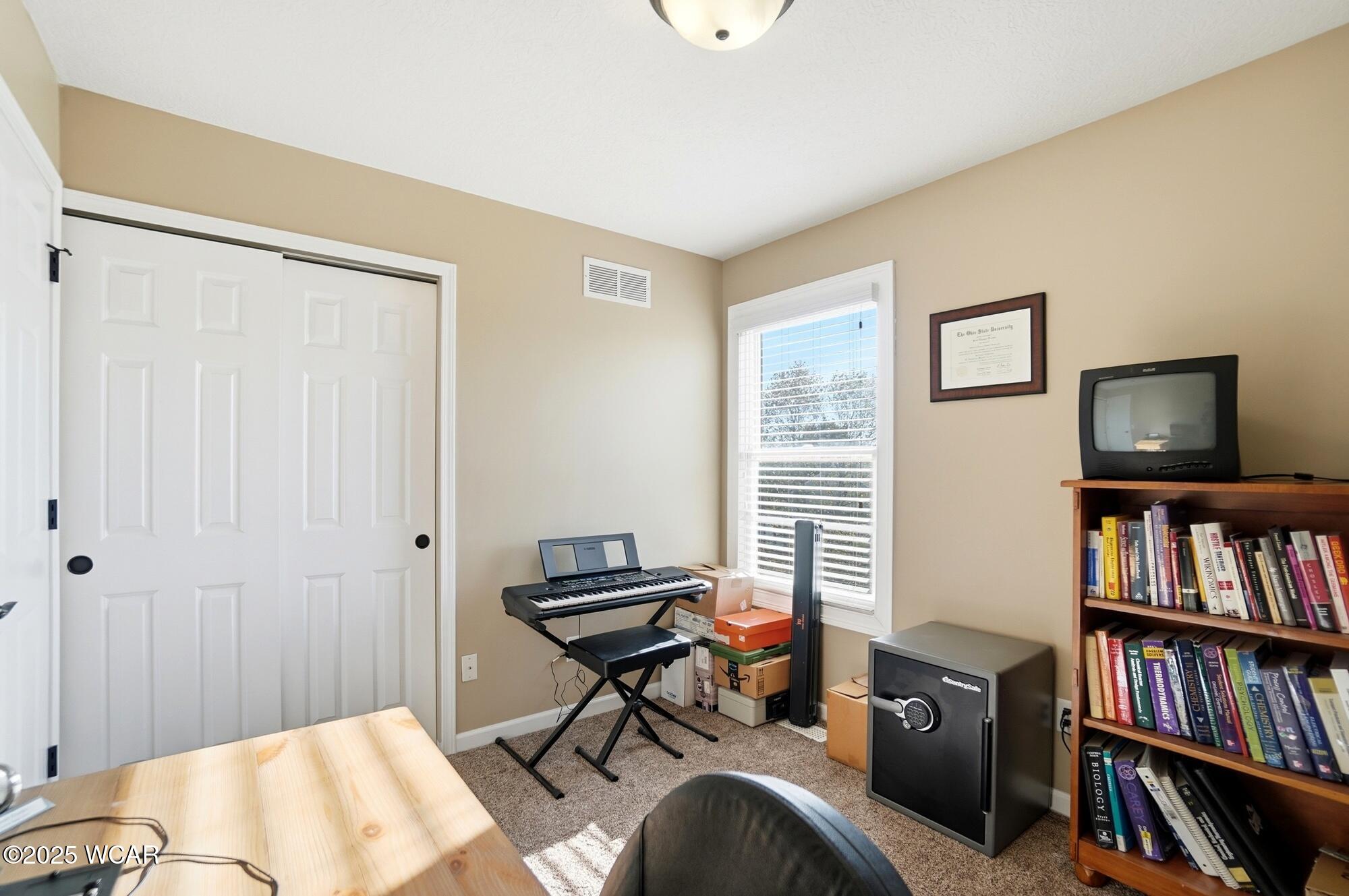 1231 Sassafras Lane, Marysville, Ohio