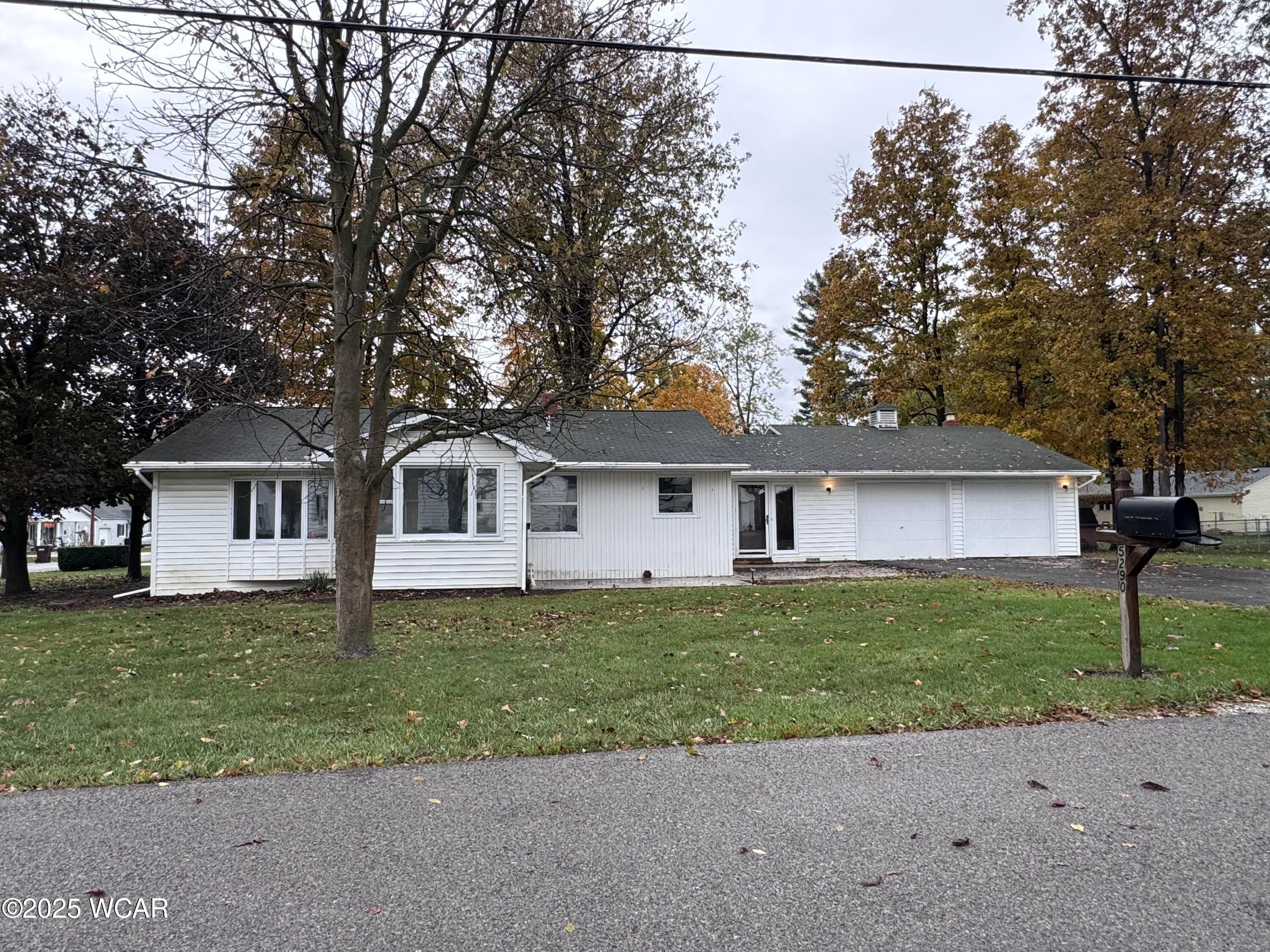 5290 New Haven Drive, Lima, Ohio