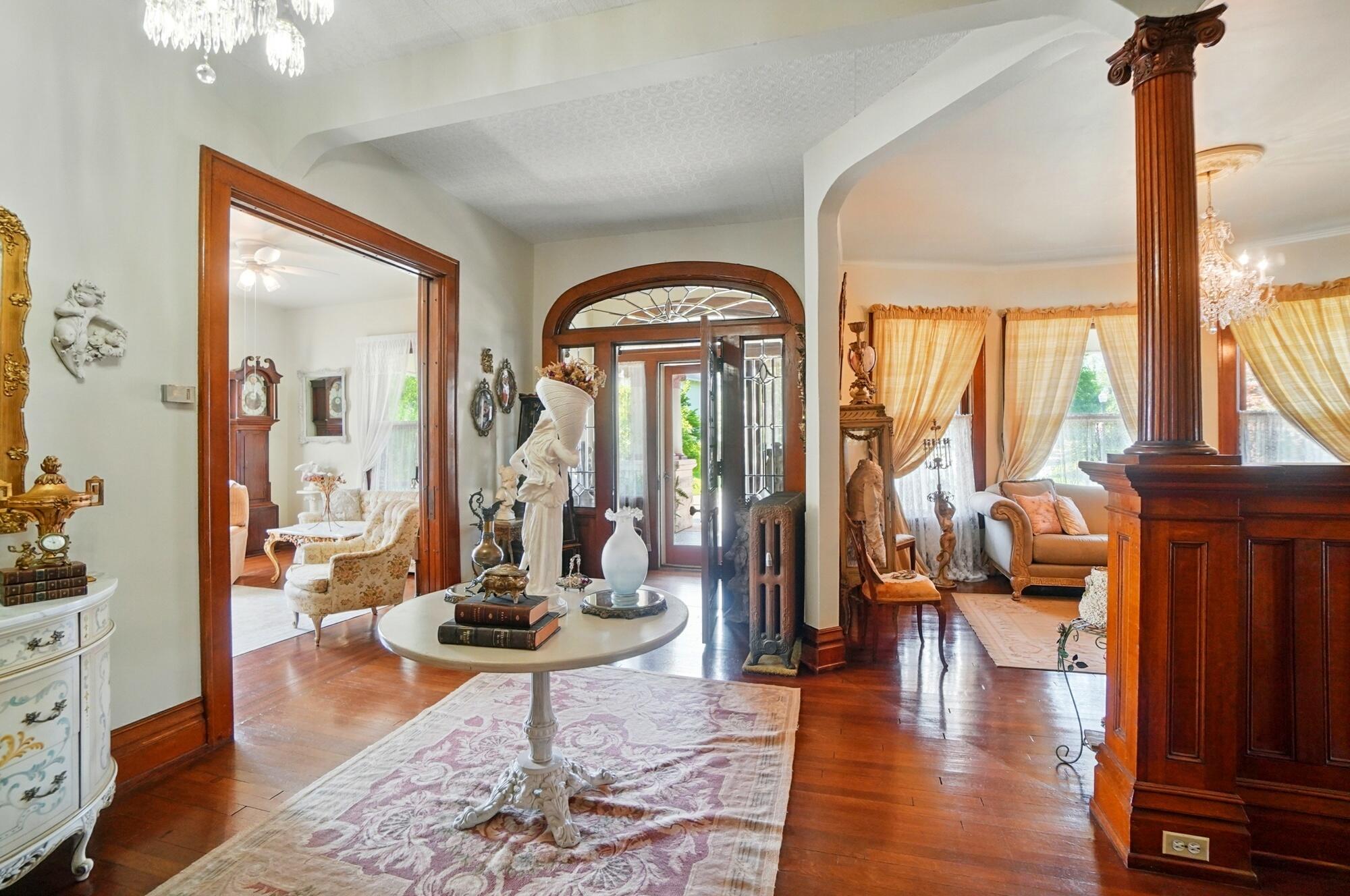 414 Auglaize Street, Wapakoneta, Ohio 45895