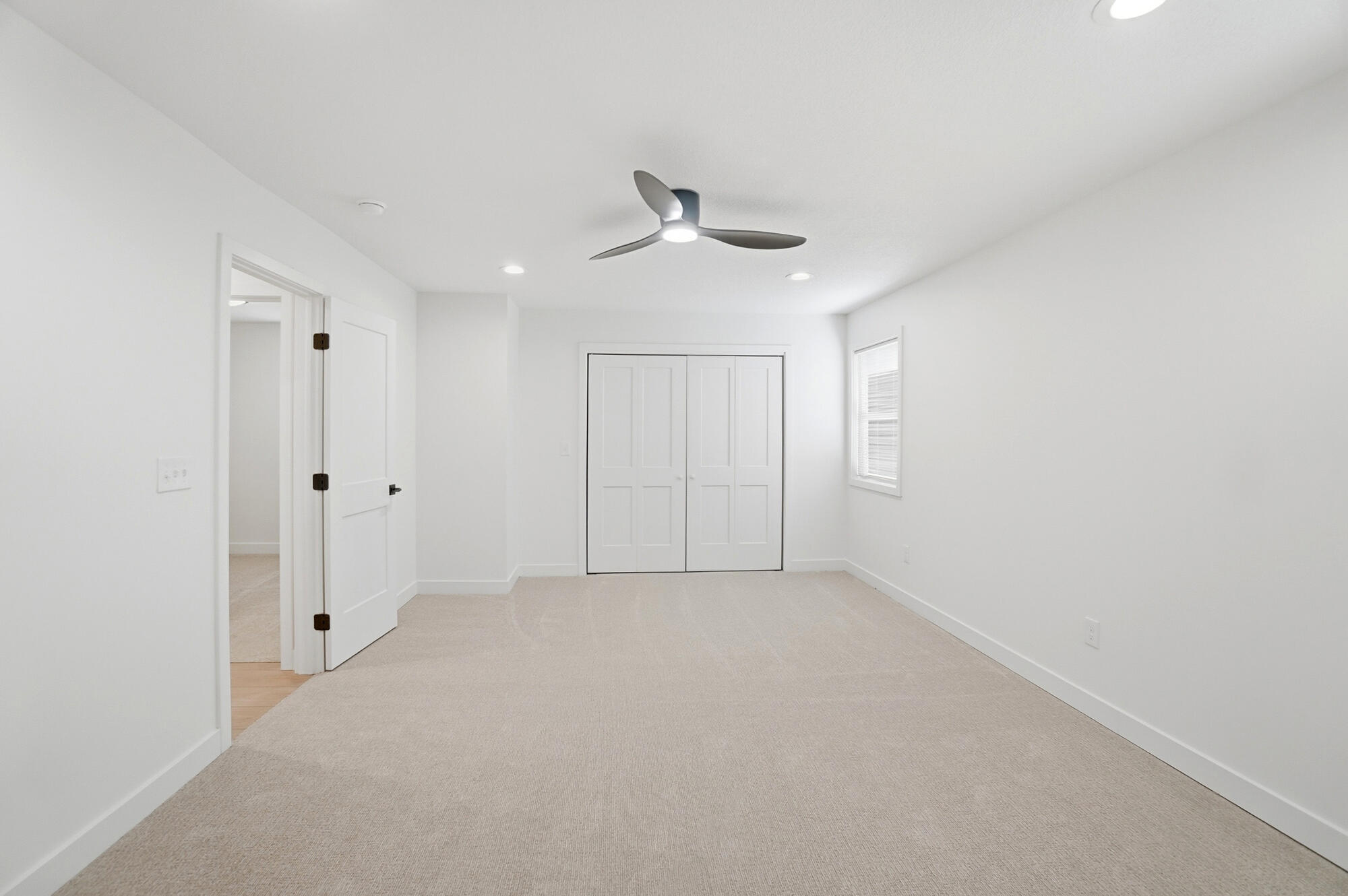 906 Aster Drive, Wapakoneta, Ohio 45895