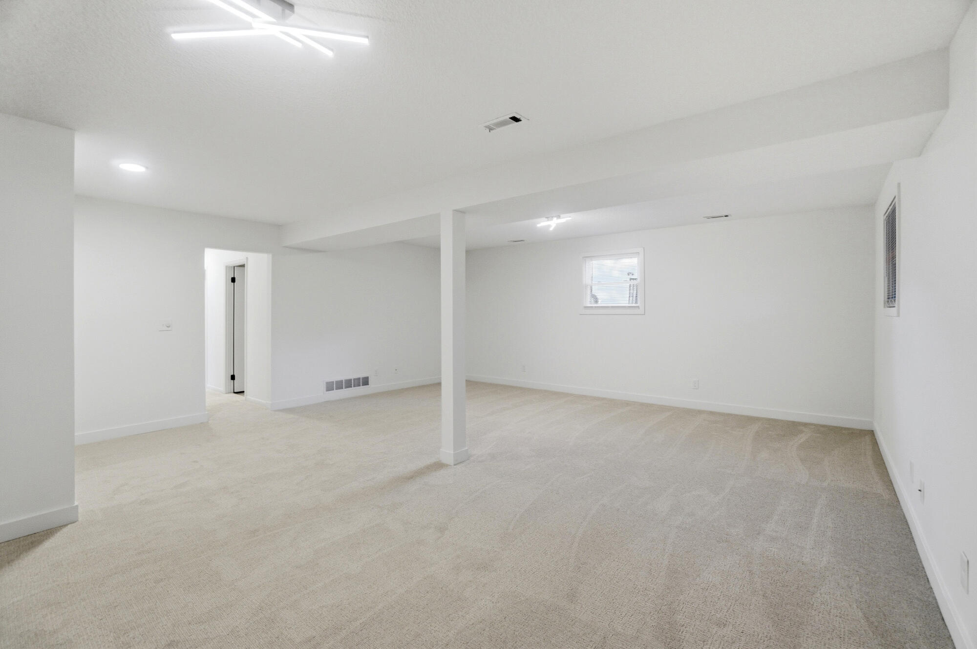 906 Aster Drive, Wapakoneta, Ohio 45895