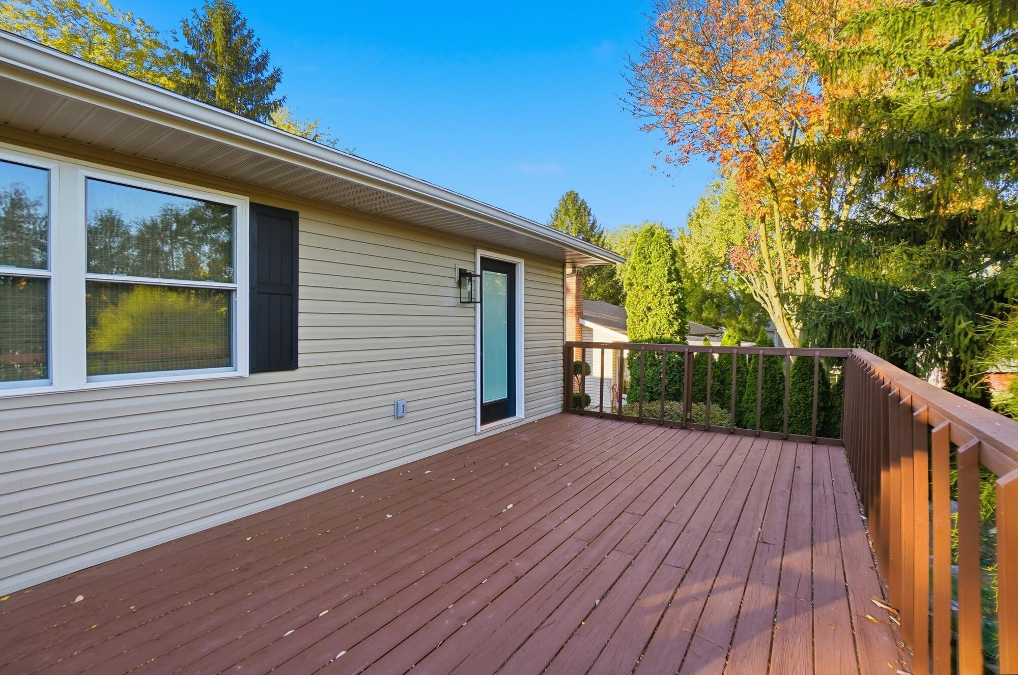 906 Aster Drive, Wapakoneta, Ohio 45895