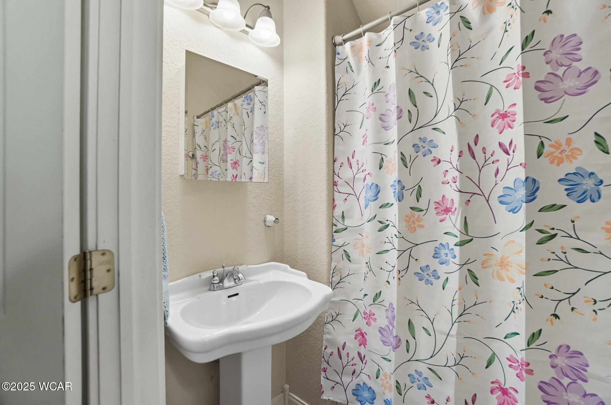 18258 Graham Road, Waynesfield, Ohio