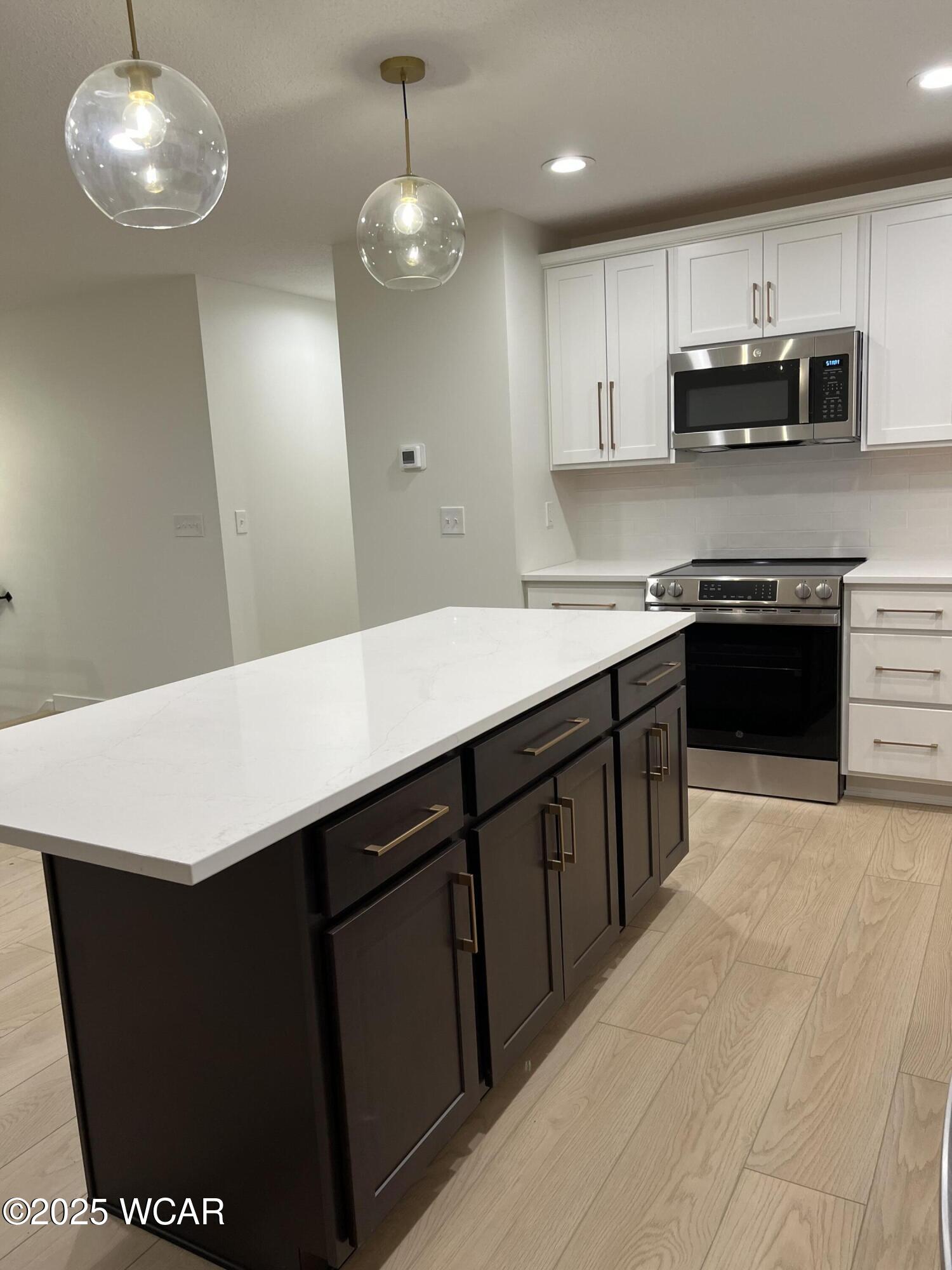 906 Aster Drive, Wapakoneta, Ohio