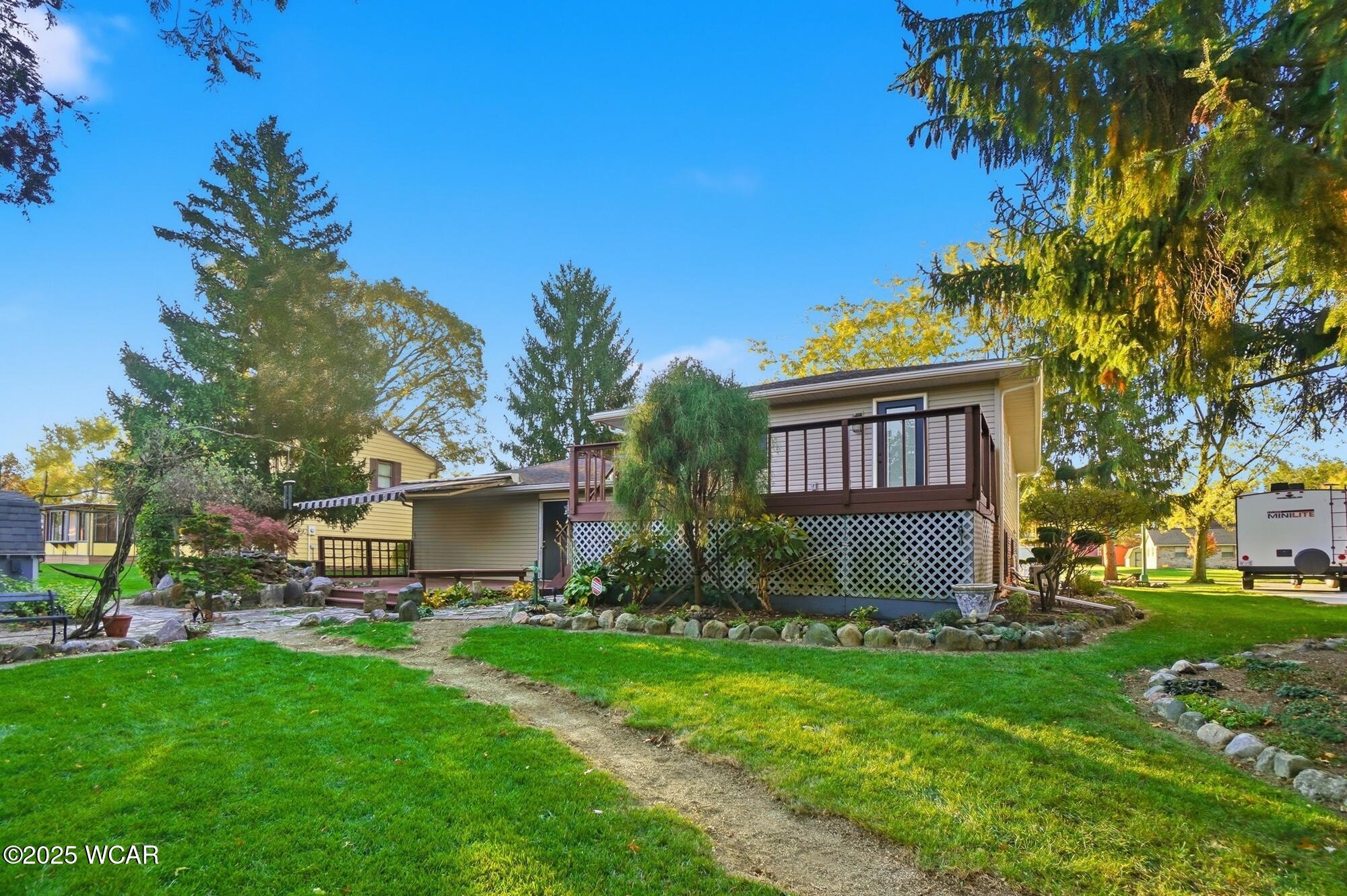 906 Aster Drive, Wapakoneta, Ohio