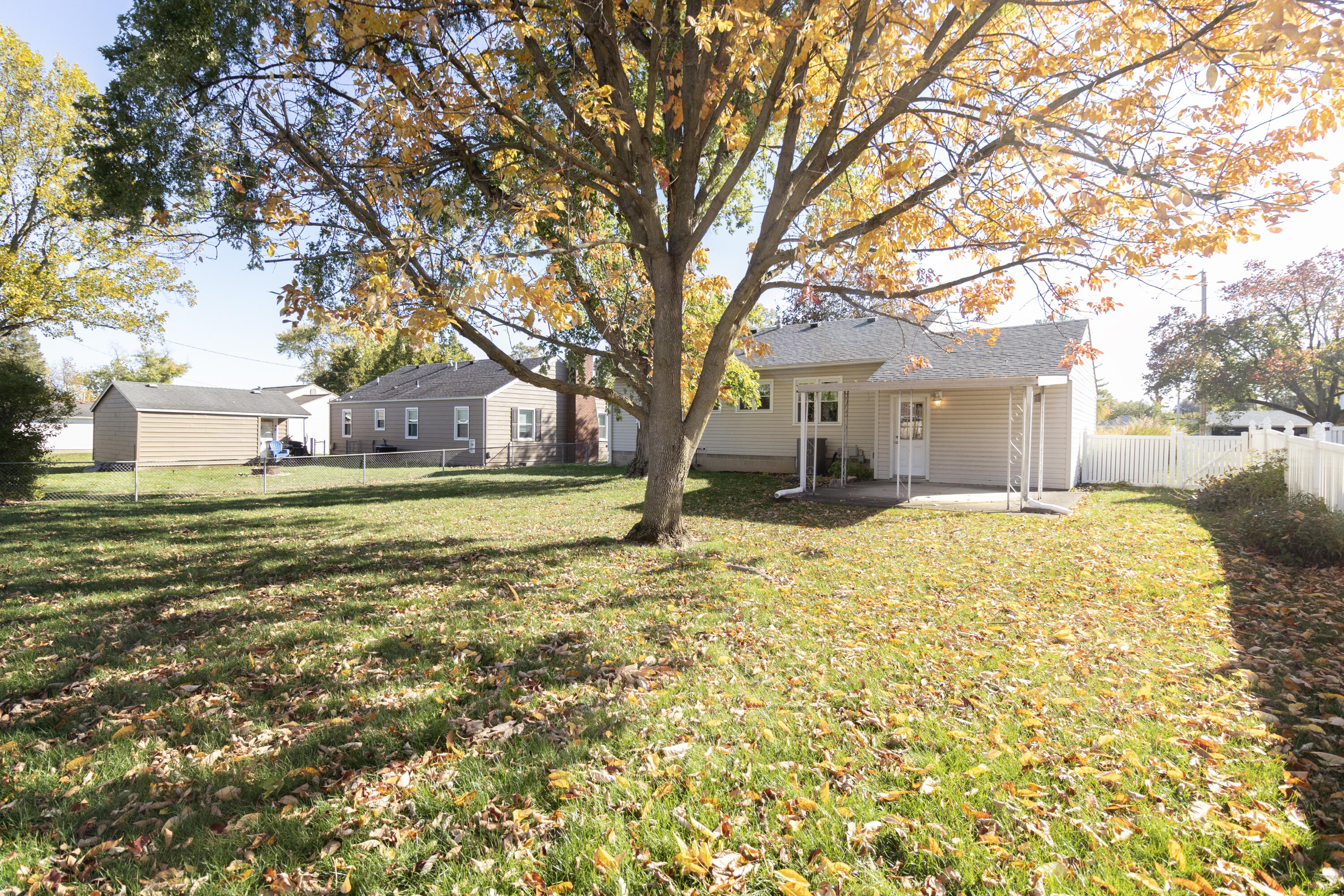 1349 Croydon Road, Troy, Ohio 45373