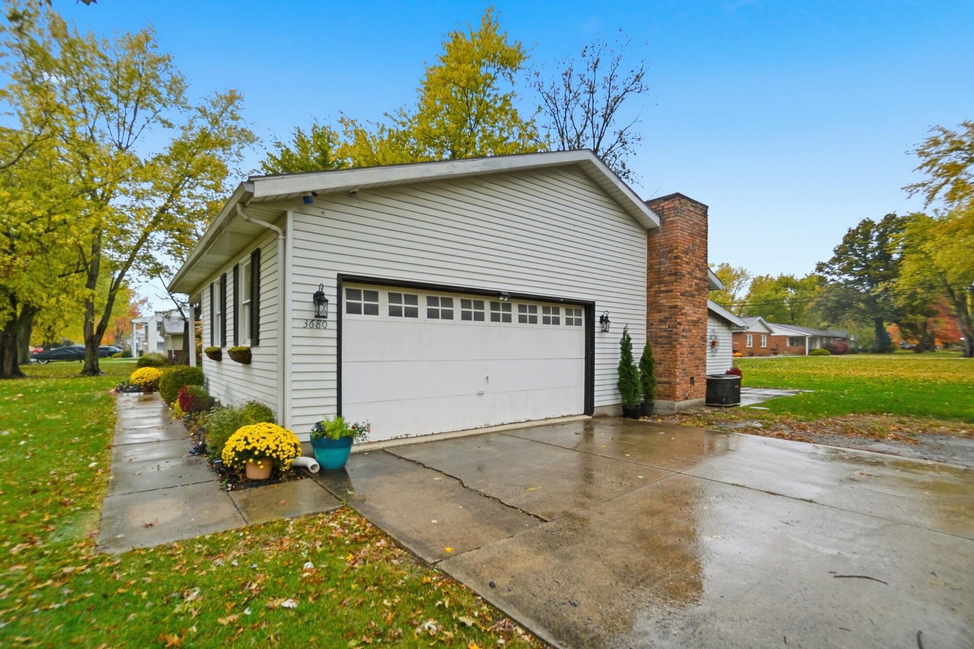 3680 Yoakam Road, Lima, Ohio 45806