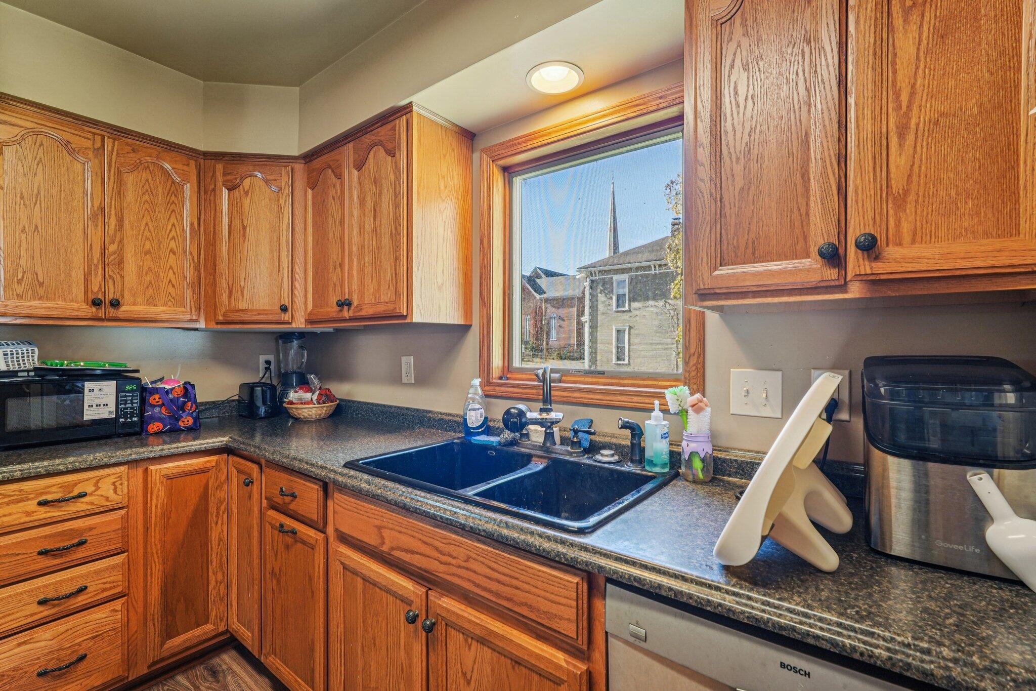 30 Center Street, Tremont City, Ohio 45372