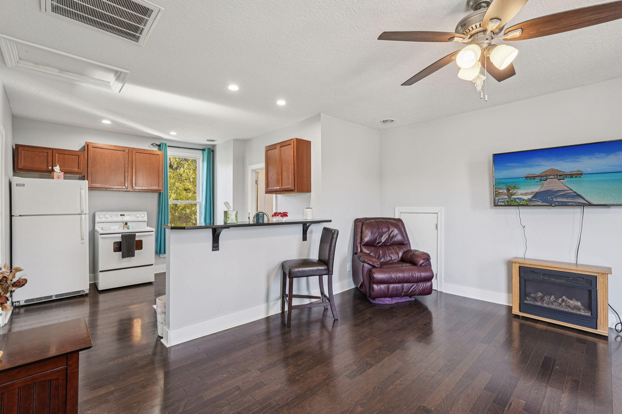 30 Center Street, Tremont City, Ohio 45372