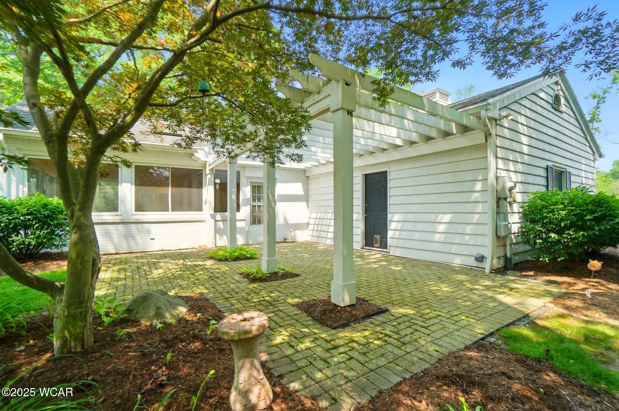 2297 June Drive, Lima, Ohio