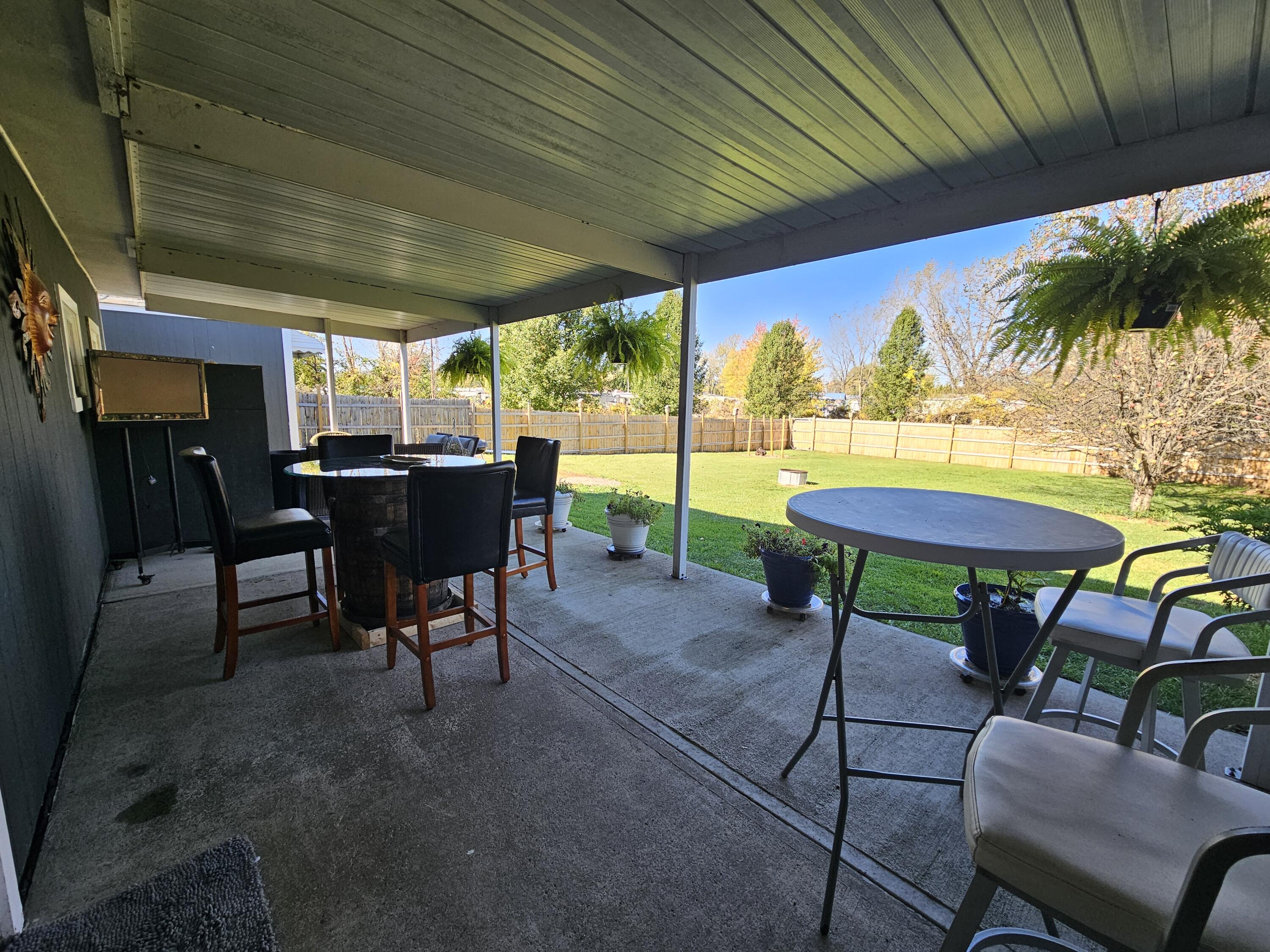 16161 Ash Avenue, Belle Center, Ohio 43310