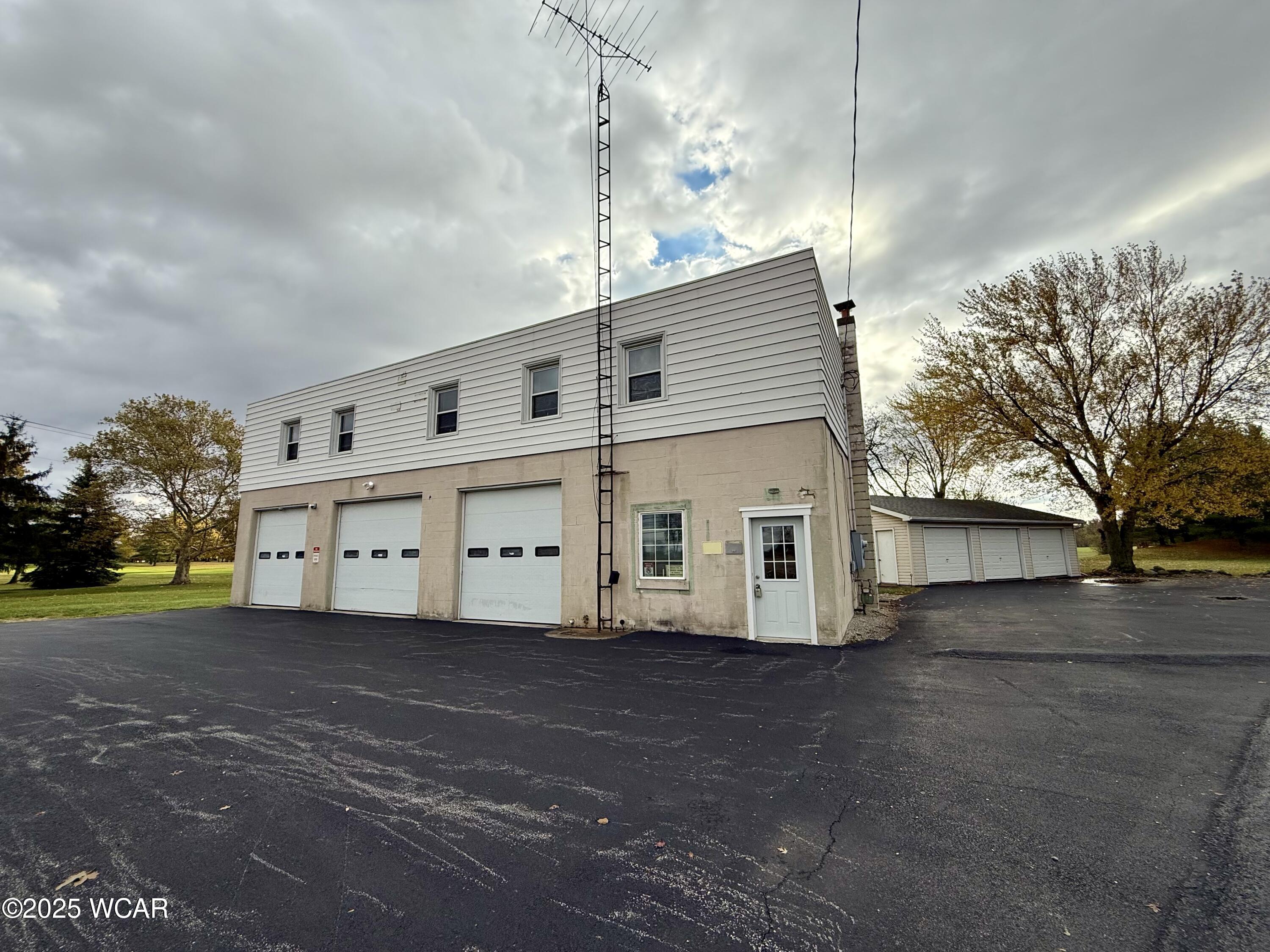 22979 State Route 12, Fostoria, Ohio