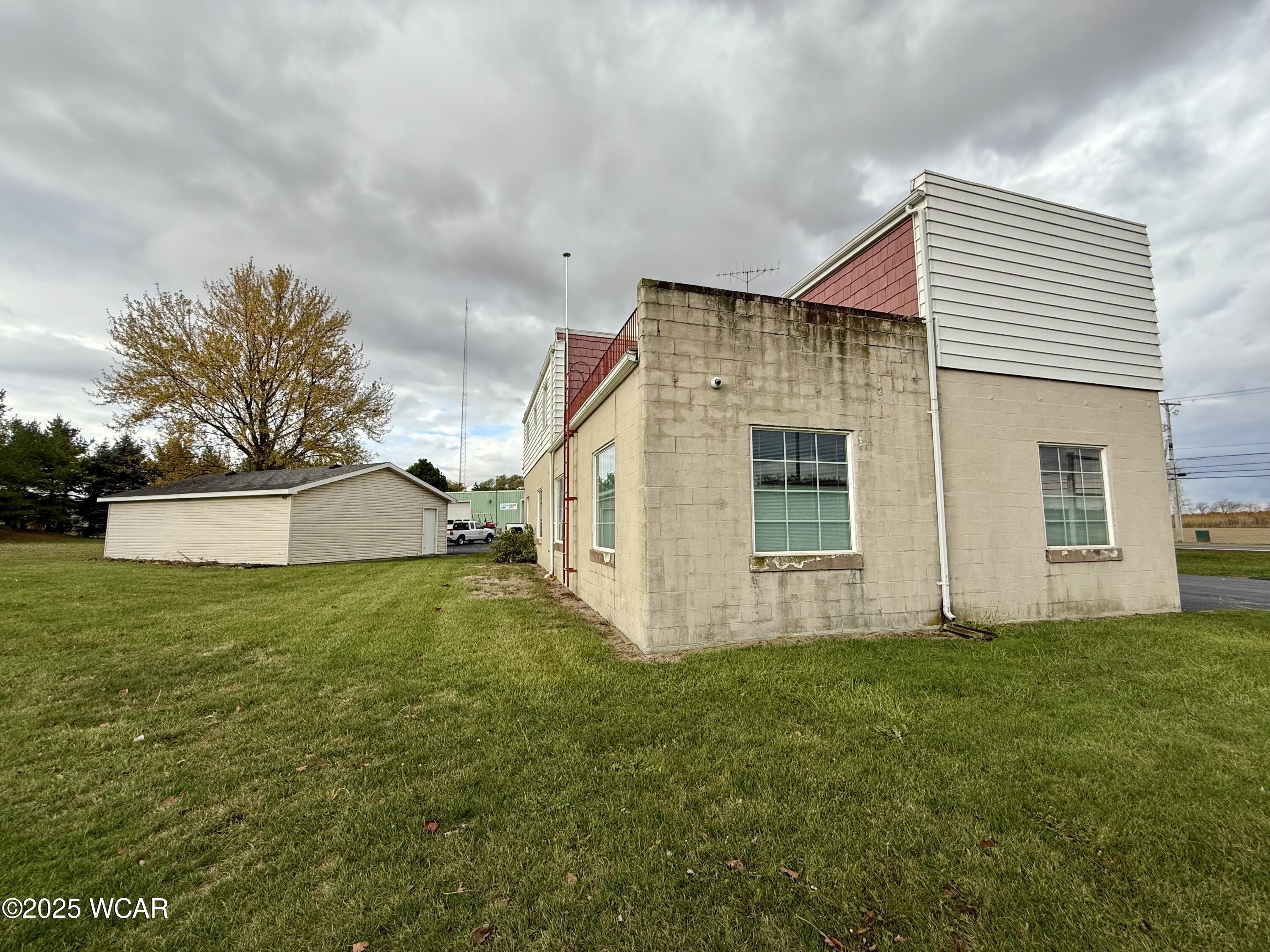 22979 State Route 12, Fostoria, Ohio