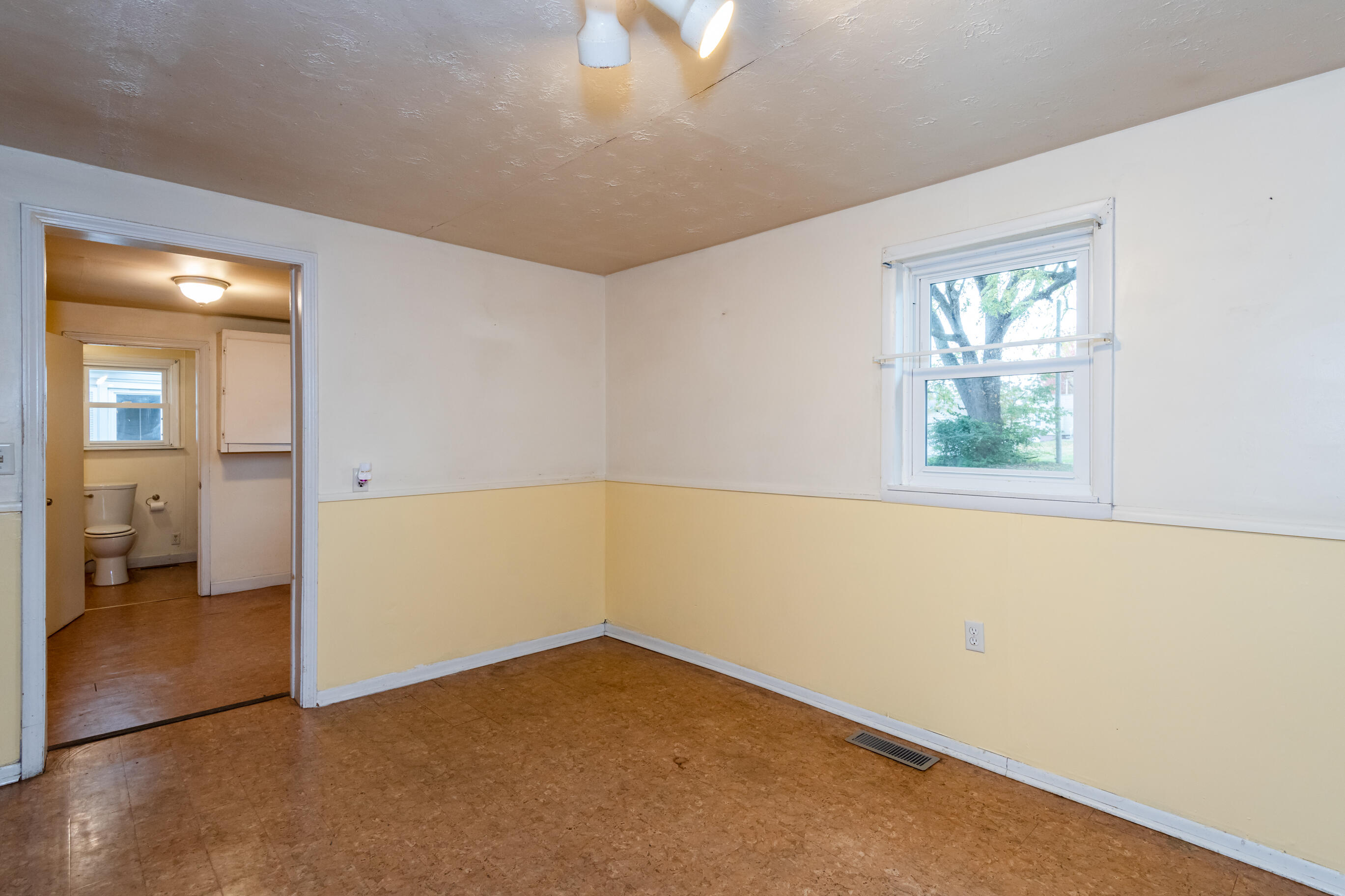 522 Ward Street, Urbana, Ohio 43078