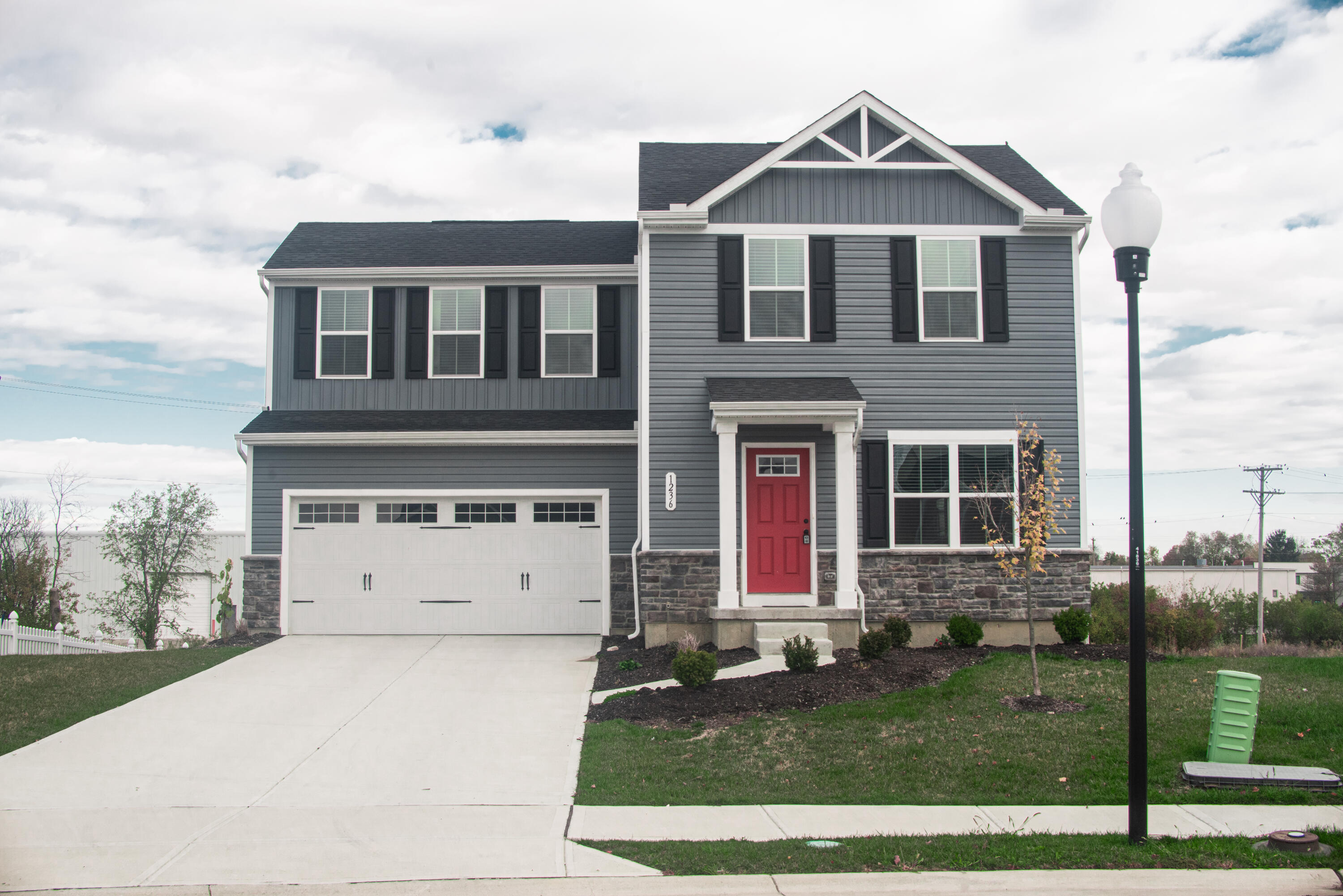 1236 Sir Sidney Court, Sidney, Ohio 45365