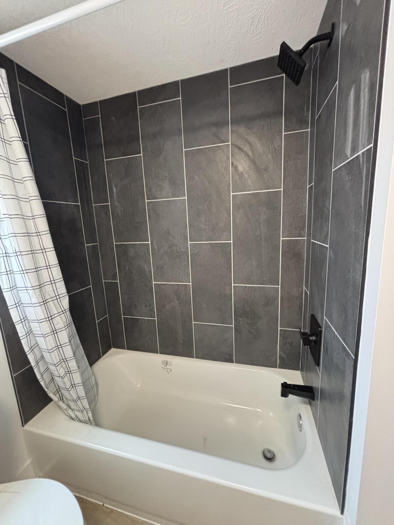 6577 Findlay Street, Huntsville, Ohio 43324