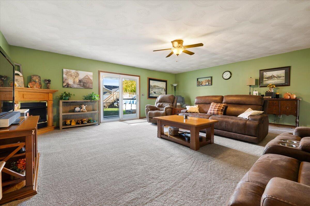 4737 Cottonville Road, Jamestown, Ohio 45335