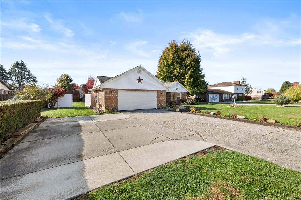 4737 Cottonville Road, Jamestown, Ohio 45335