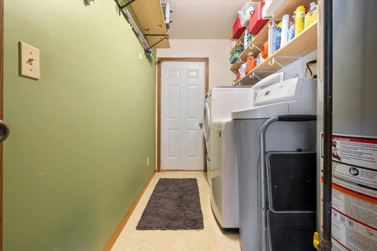 4737 Cottonville Road, Jamestown, Ohio 45335