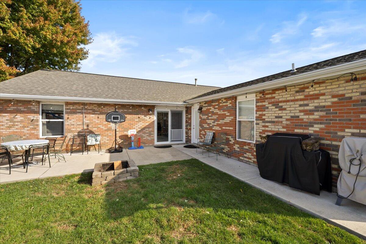 4737 Cottonville Road, Jamestown, Ohio 45335