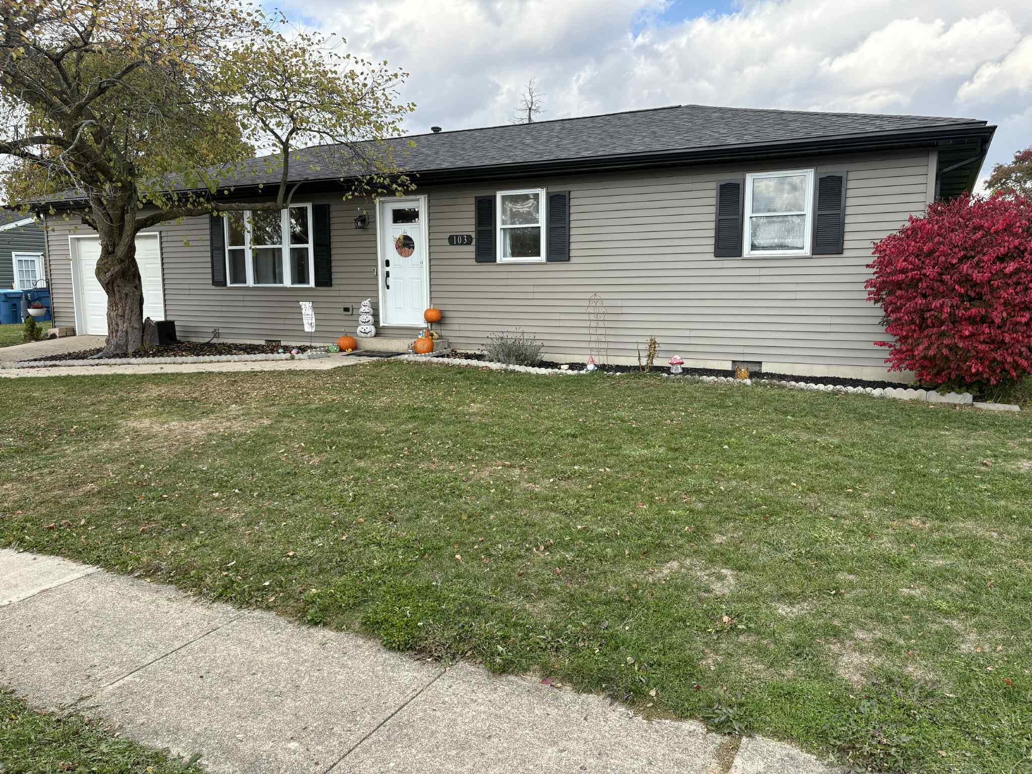 103 Redbud Circle, Jackson Center, Ohio 45334