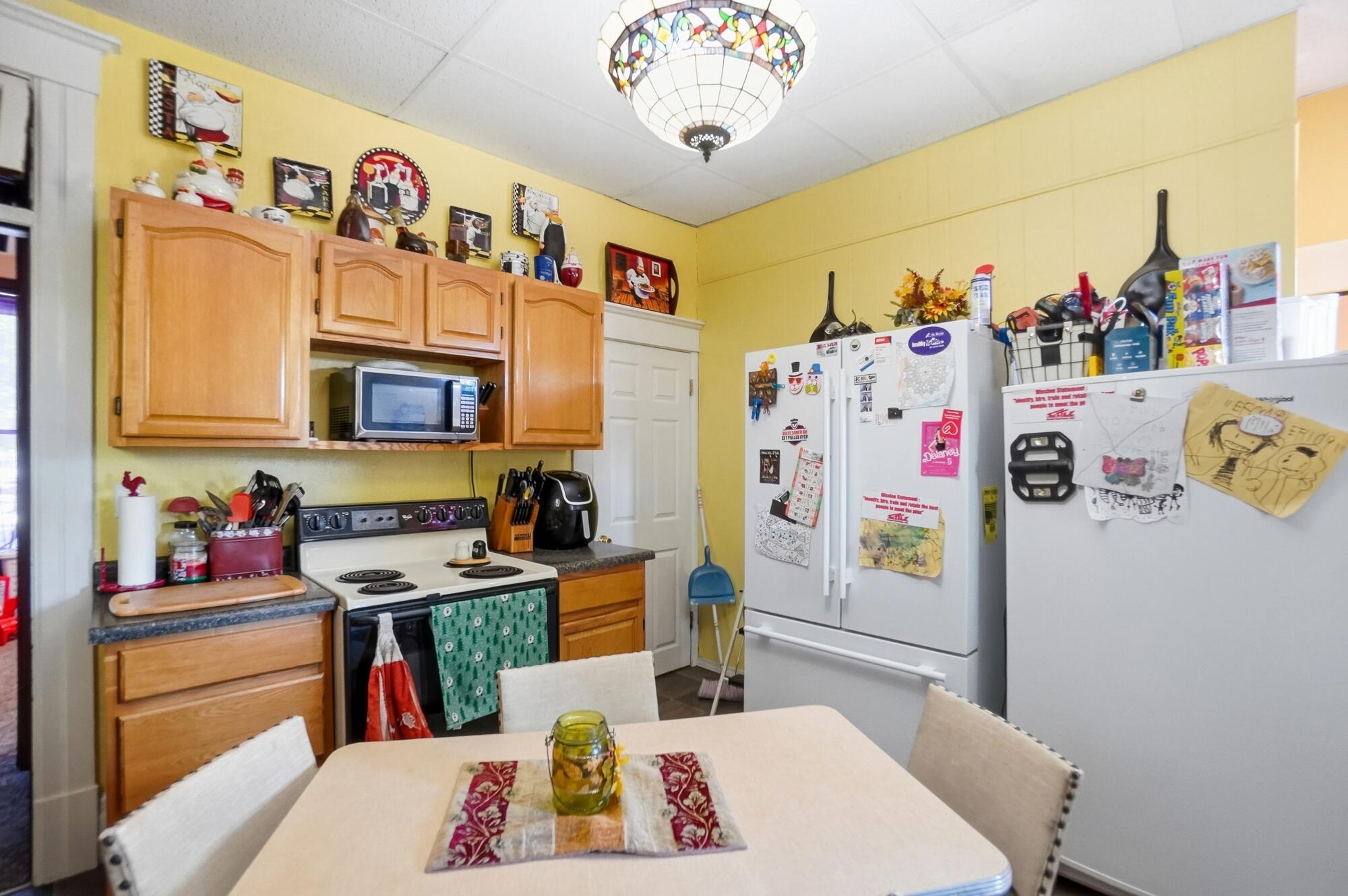 1023 Leland Avenue, Lima, Ohio 45805