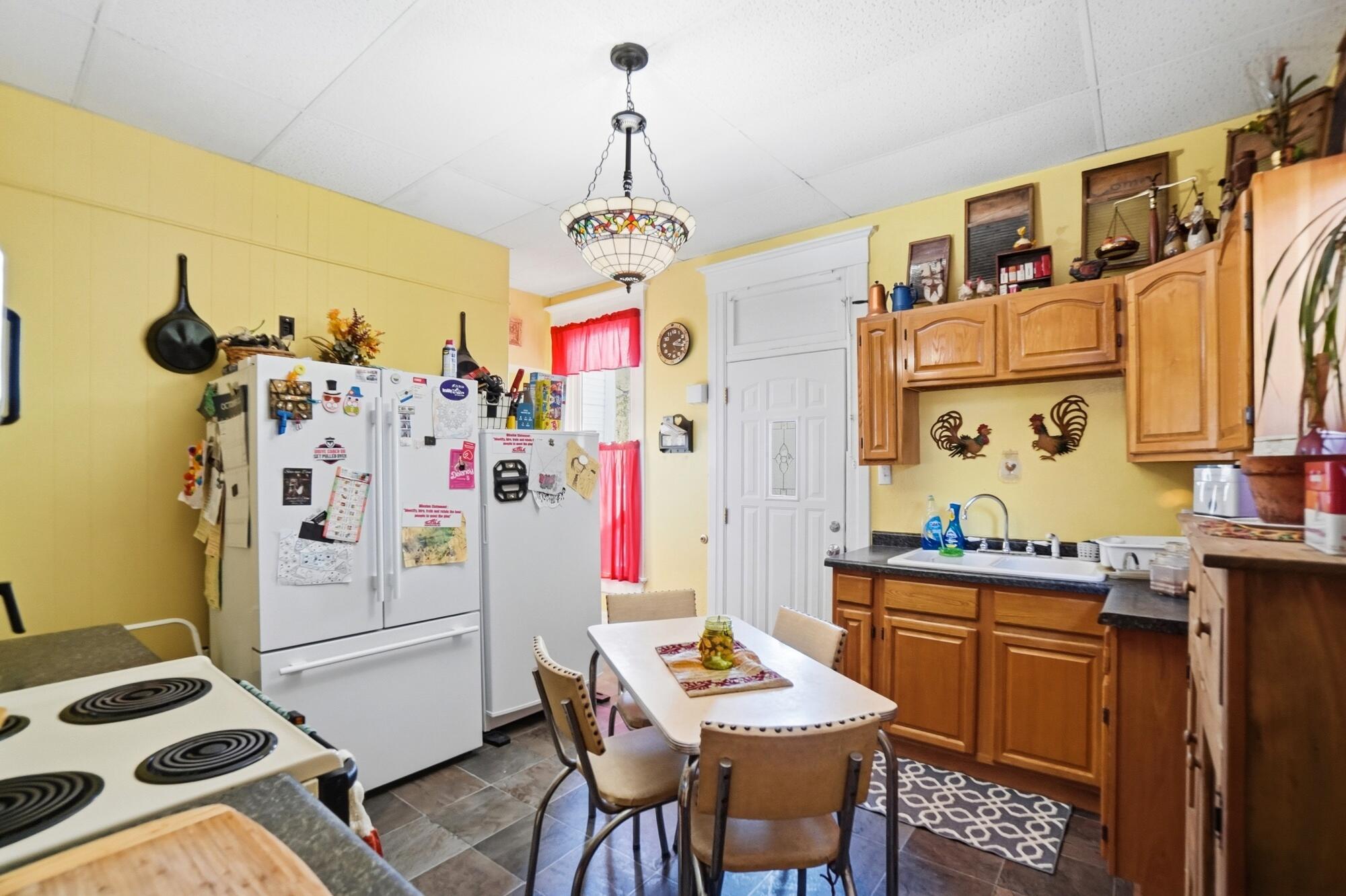 1023 Leland Avenue, Lima, Ohio 45805