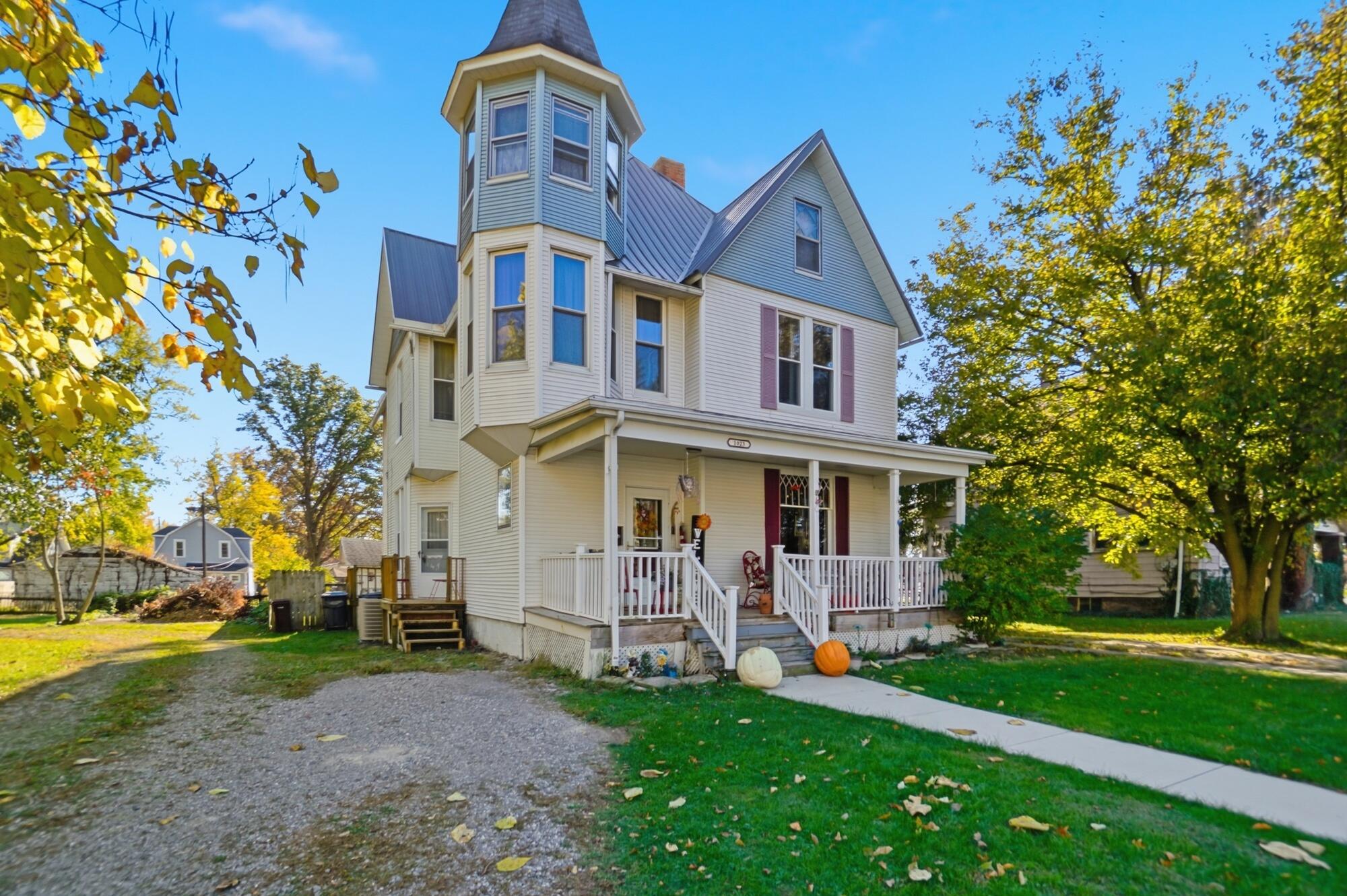 1023 Leland Avenue, Lima, Ohio 45805