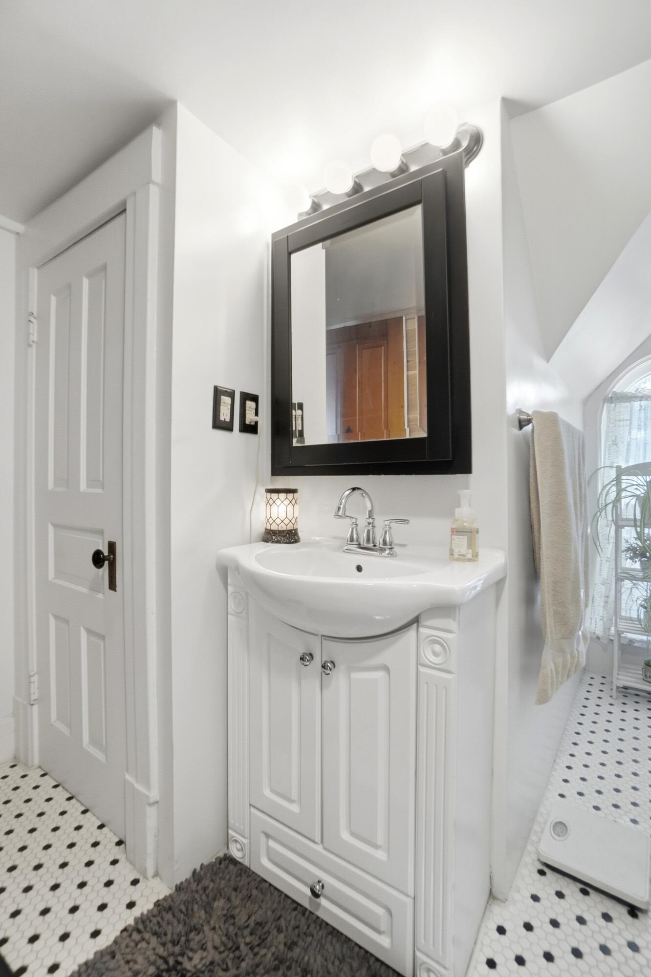 1023 Leland Avenue, Lima, Ohio 45805