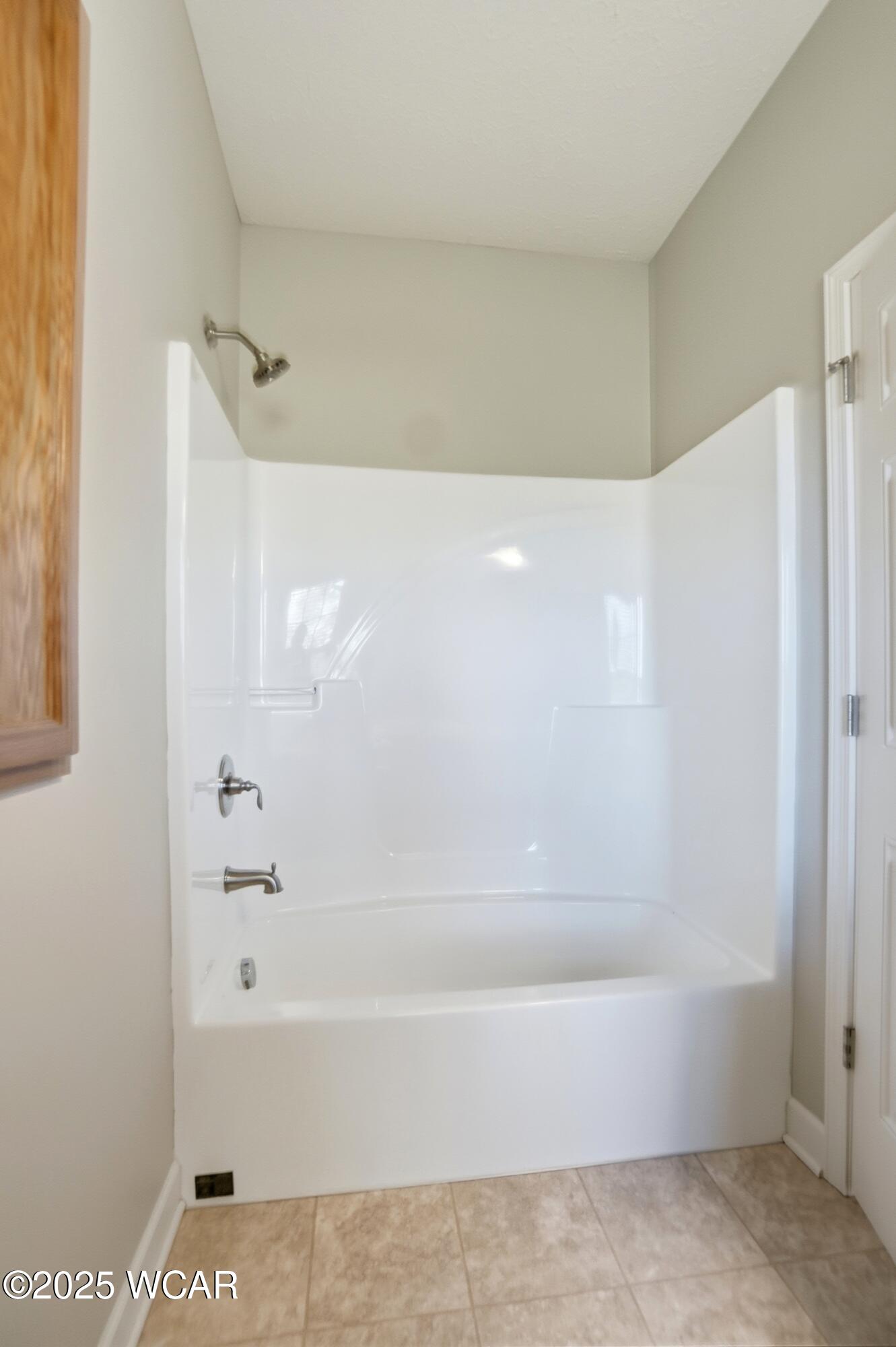 9290 Lincoln Highway, Bluffton, Ohio