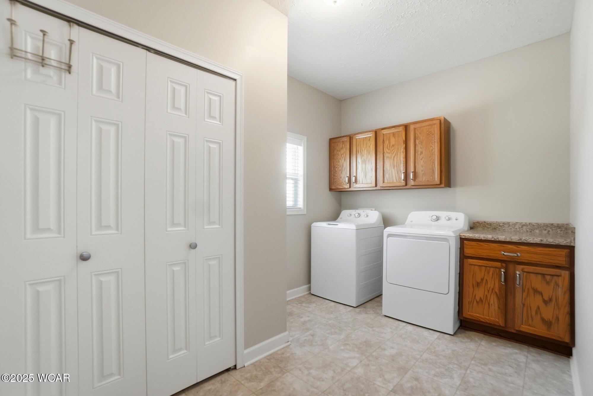 9290 Lincoln Highway, Bluffton, Ohio