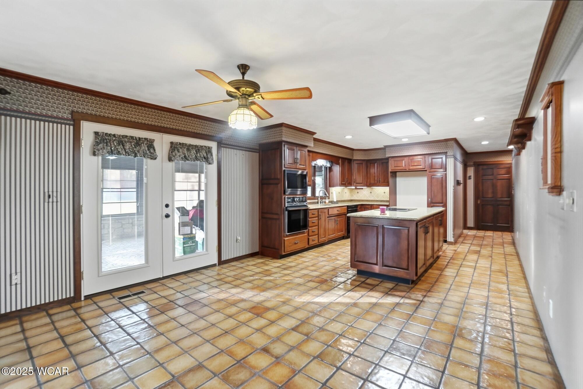 601 Warren Street, Wapakoneta, Ohio